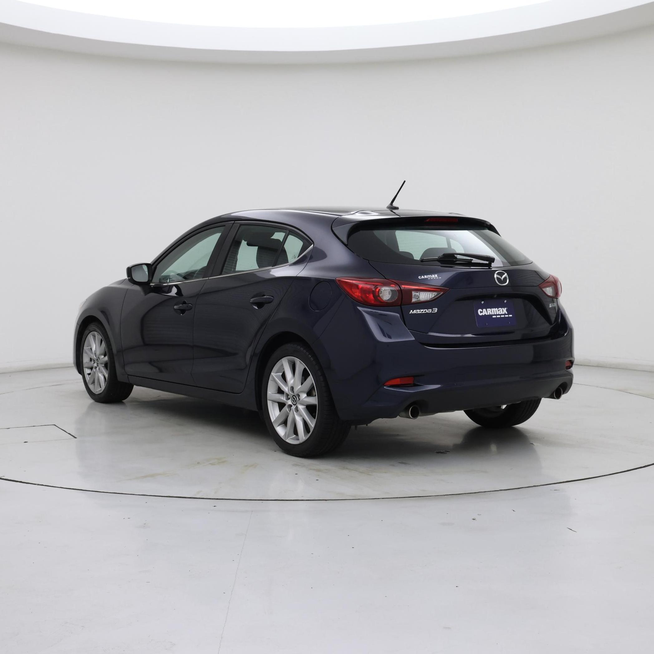 Thumbnail: 2017 Mazda Mazda3 - 2