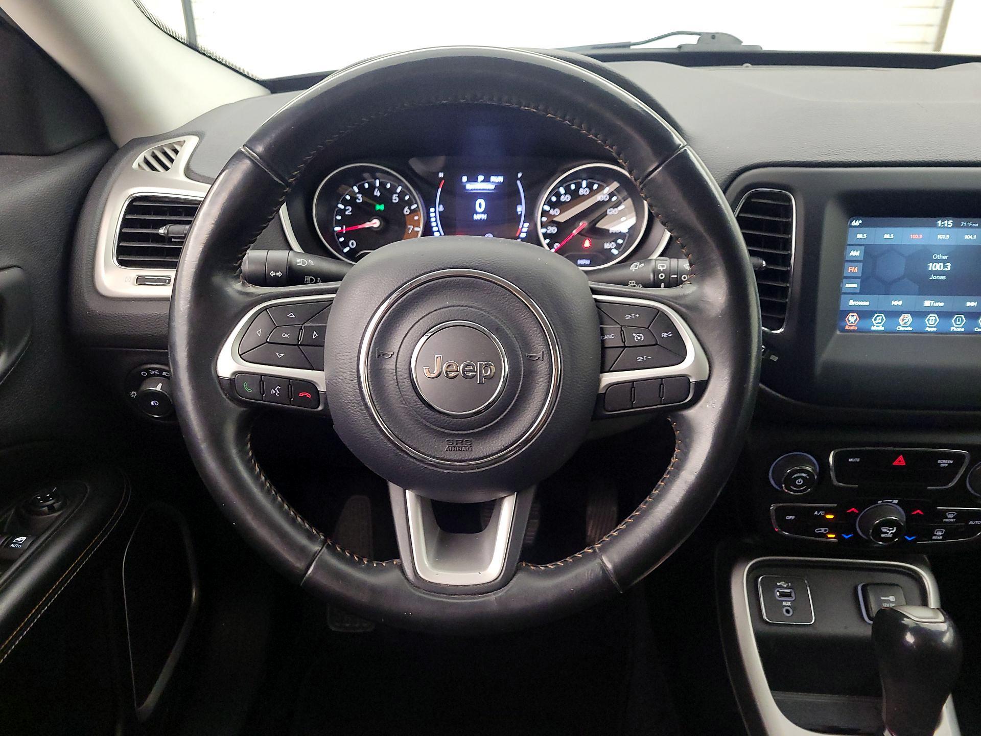 Thumbnail: 2019 Jeep Compass - 10