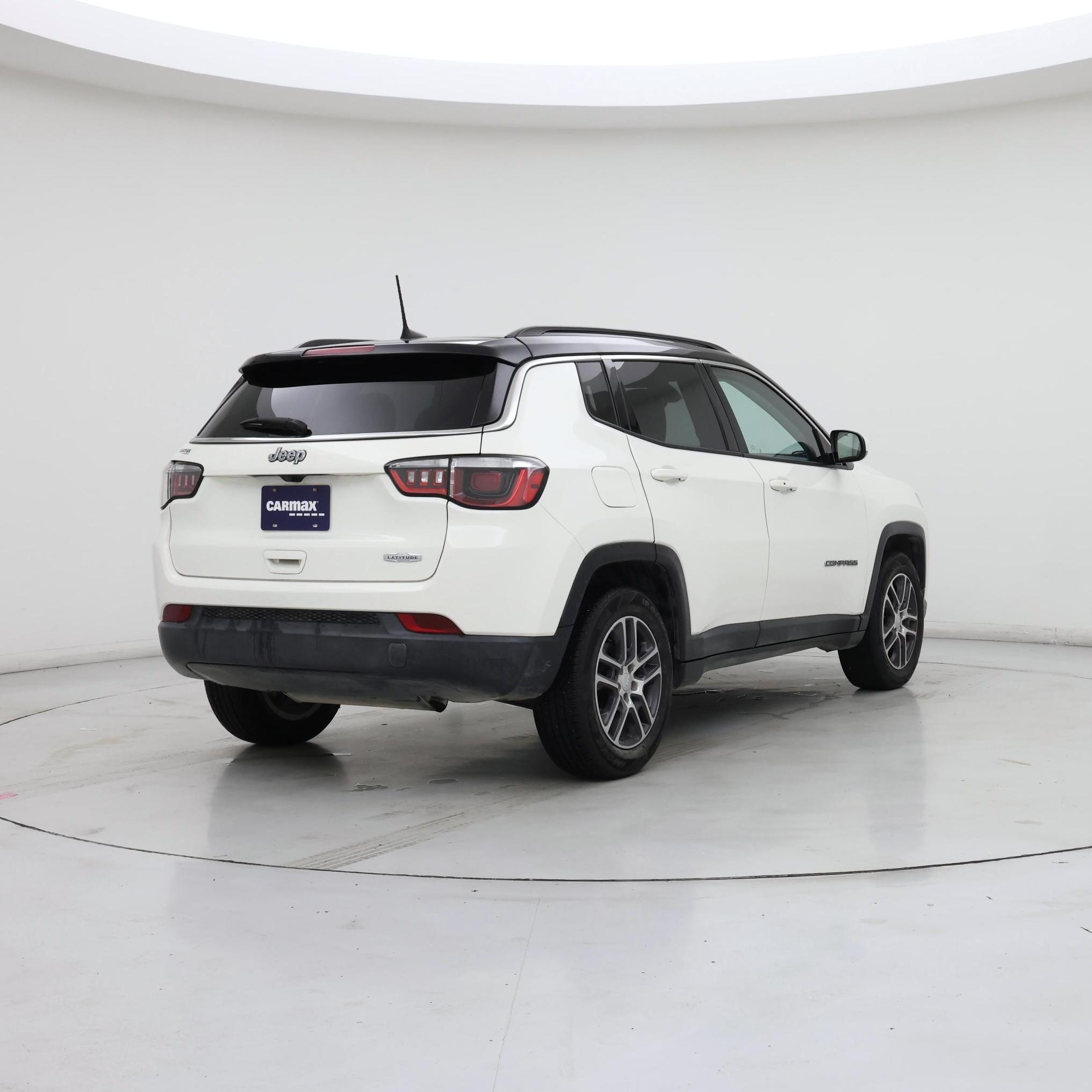 Thumbnail: 2019 Jeep Compass - 8