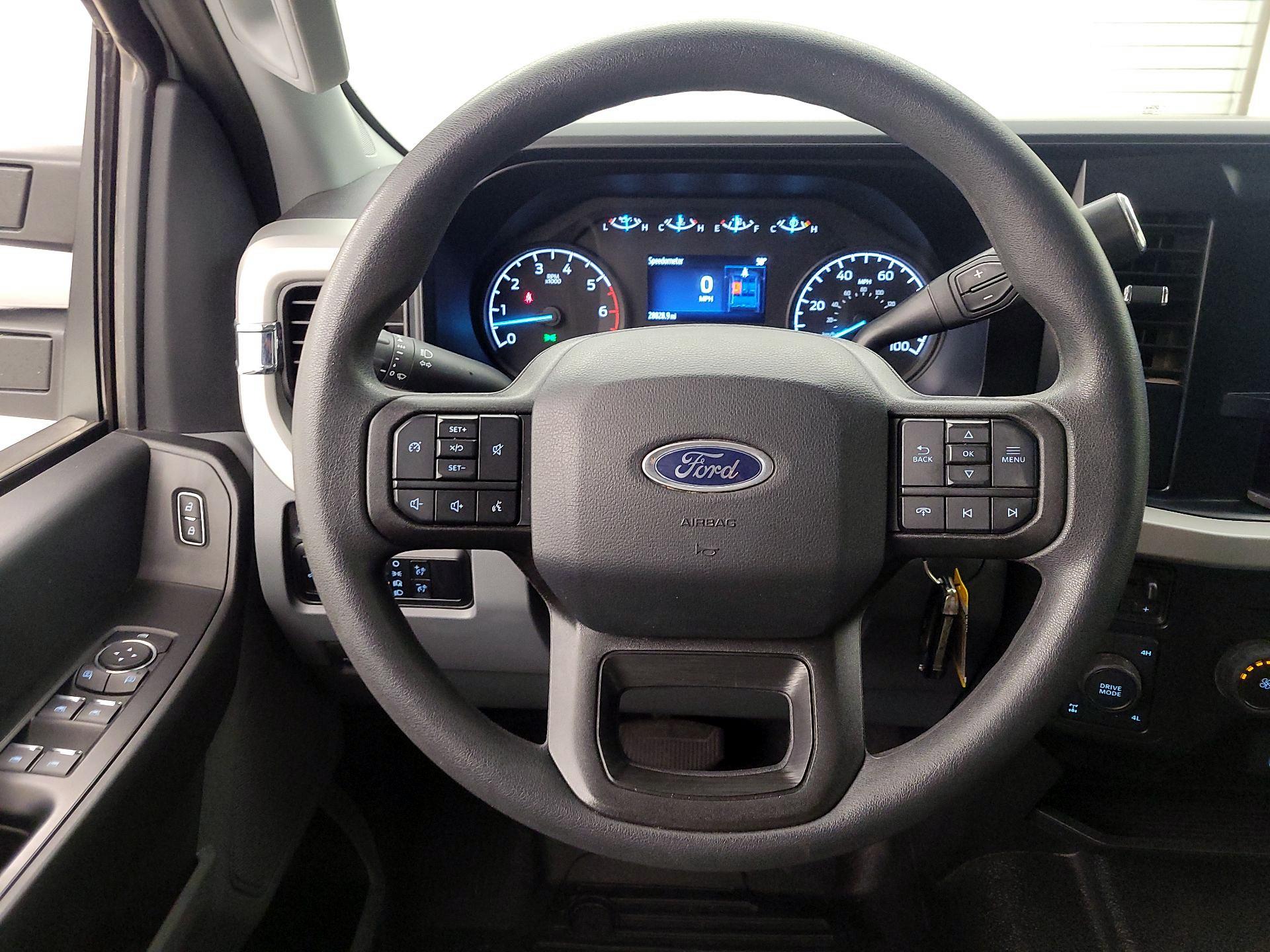 Thumbnail: 2023 Ford F-250 - 10