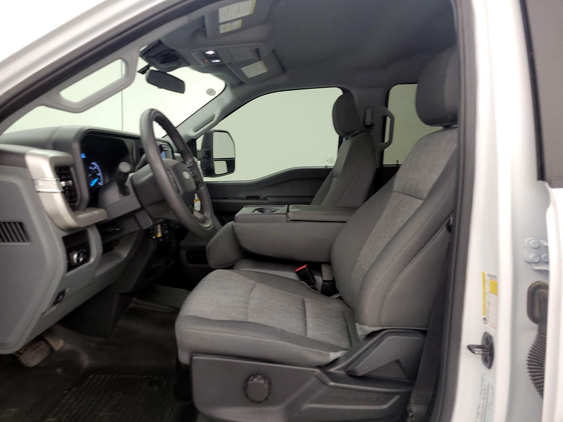 Thumbnail: 2023 Ford F-250 - 11