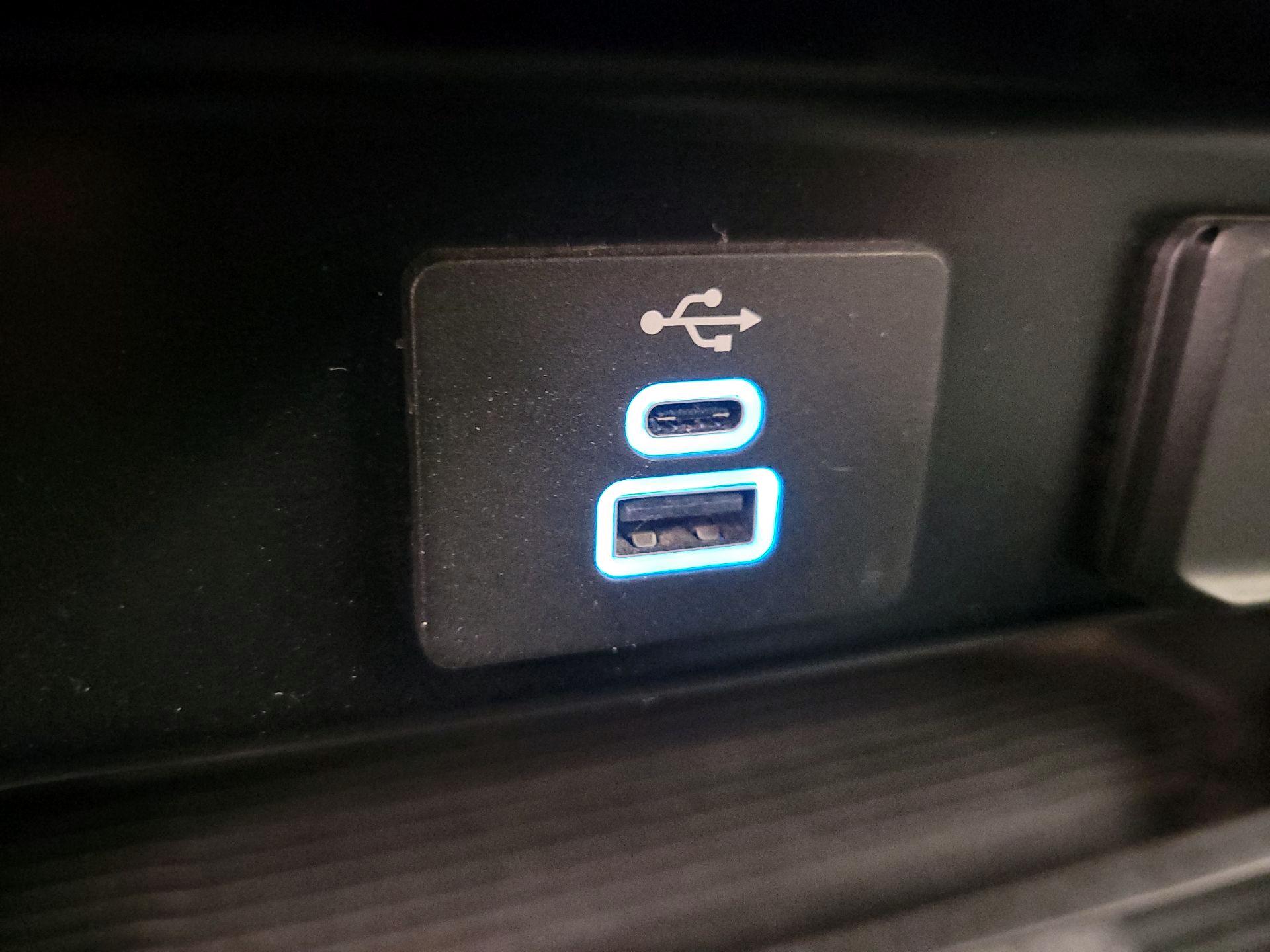 Thumbnail: 2023 Ford F-250 - 18