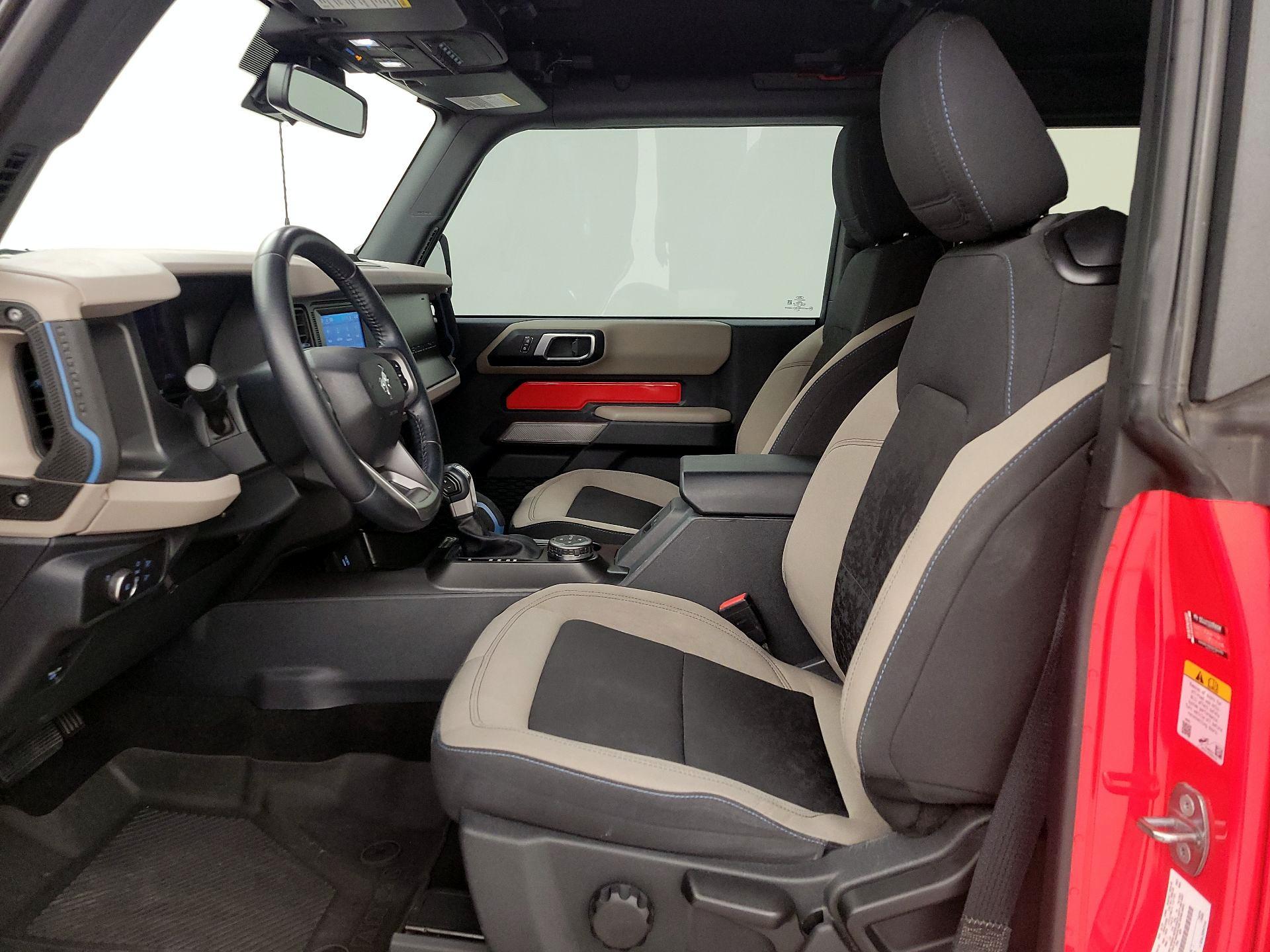 Thumbnail: 2022 Ford Bronco - 11