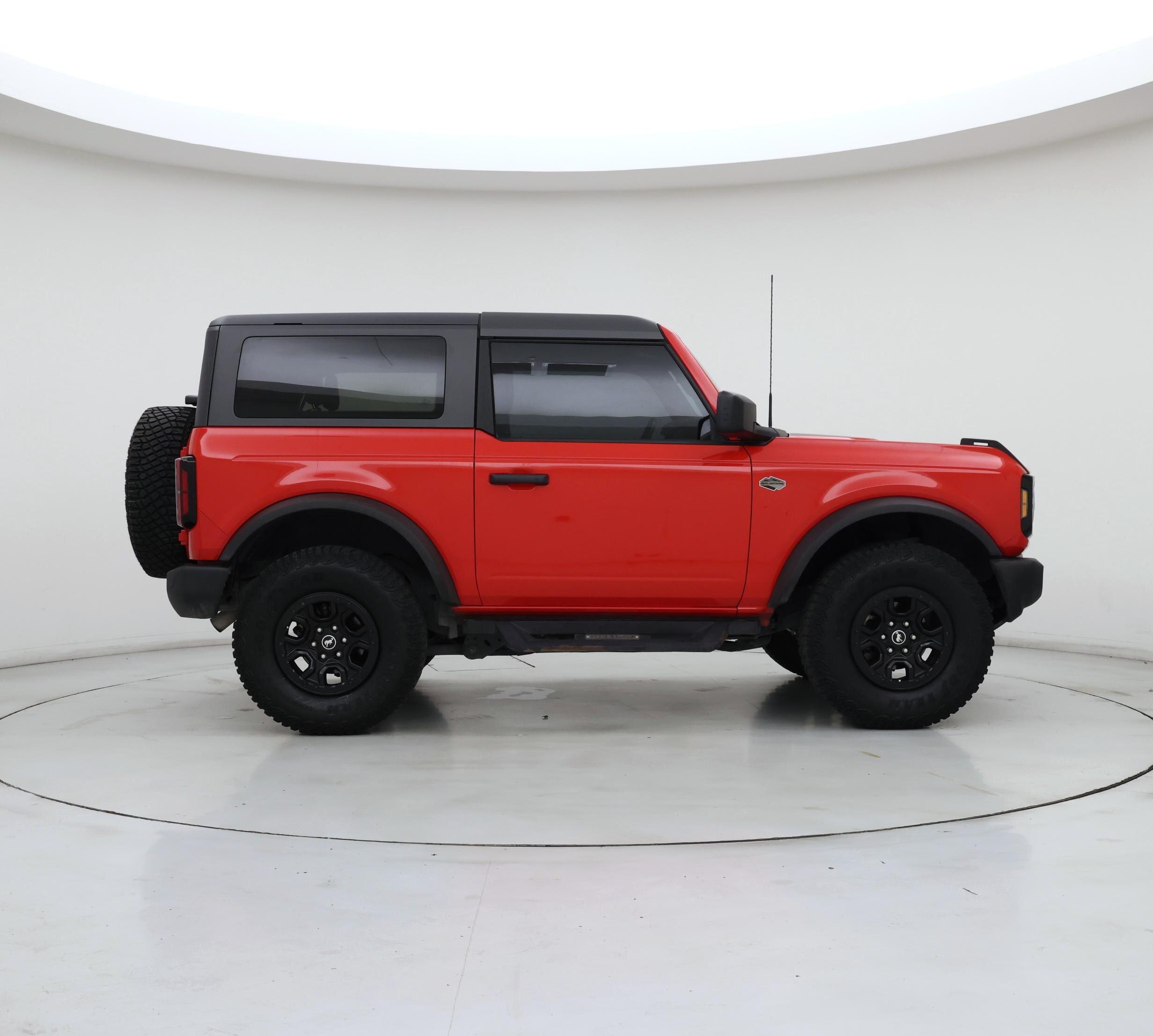 Thumbnail: 2022 Ford Bronco - 7