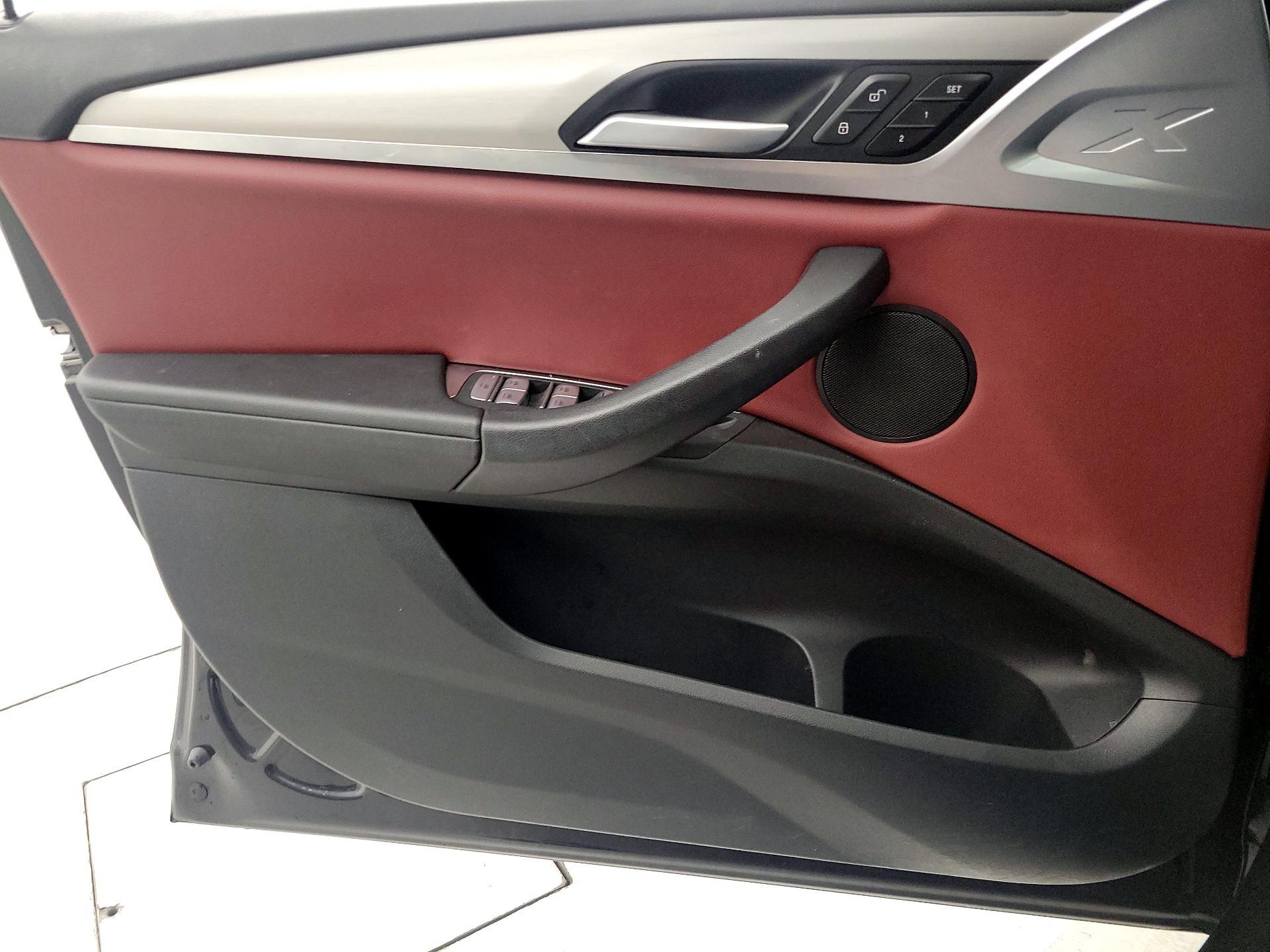 Thumbnail: 2023 BMW X3 - 12