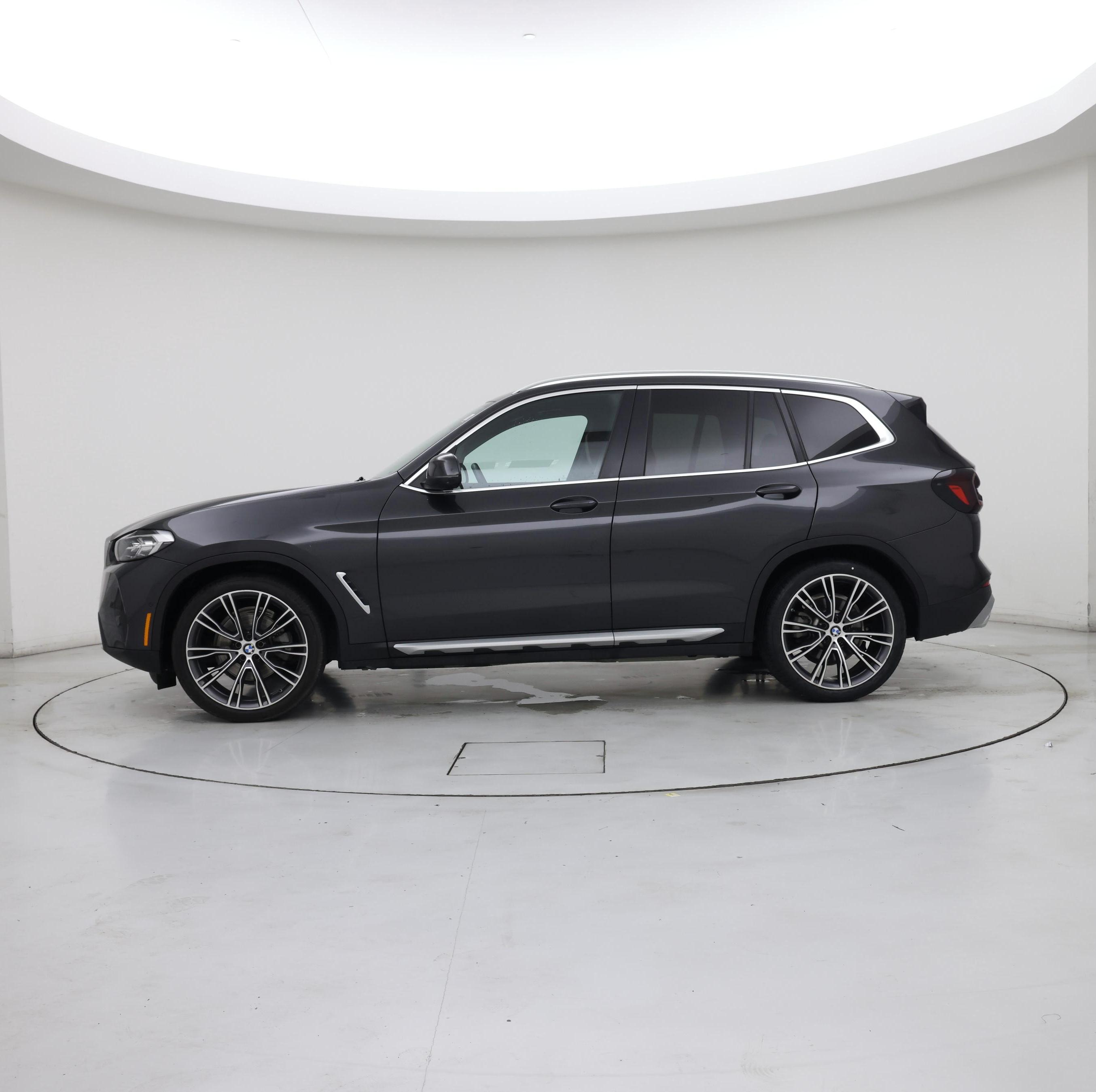 Thumbnail: 2023 BMW X3 - 3