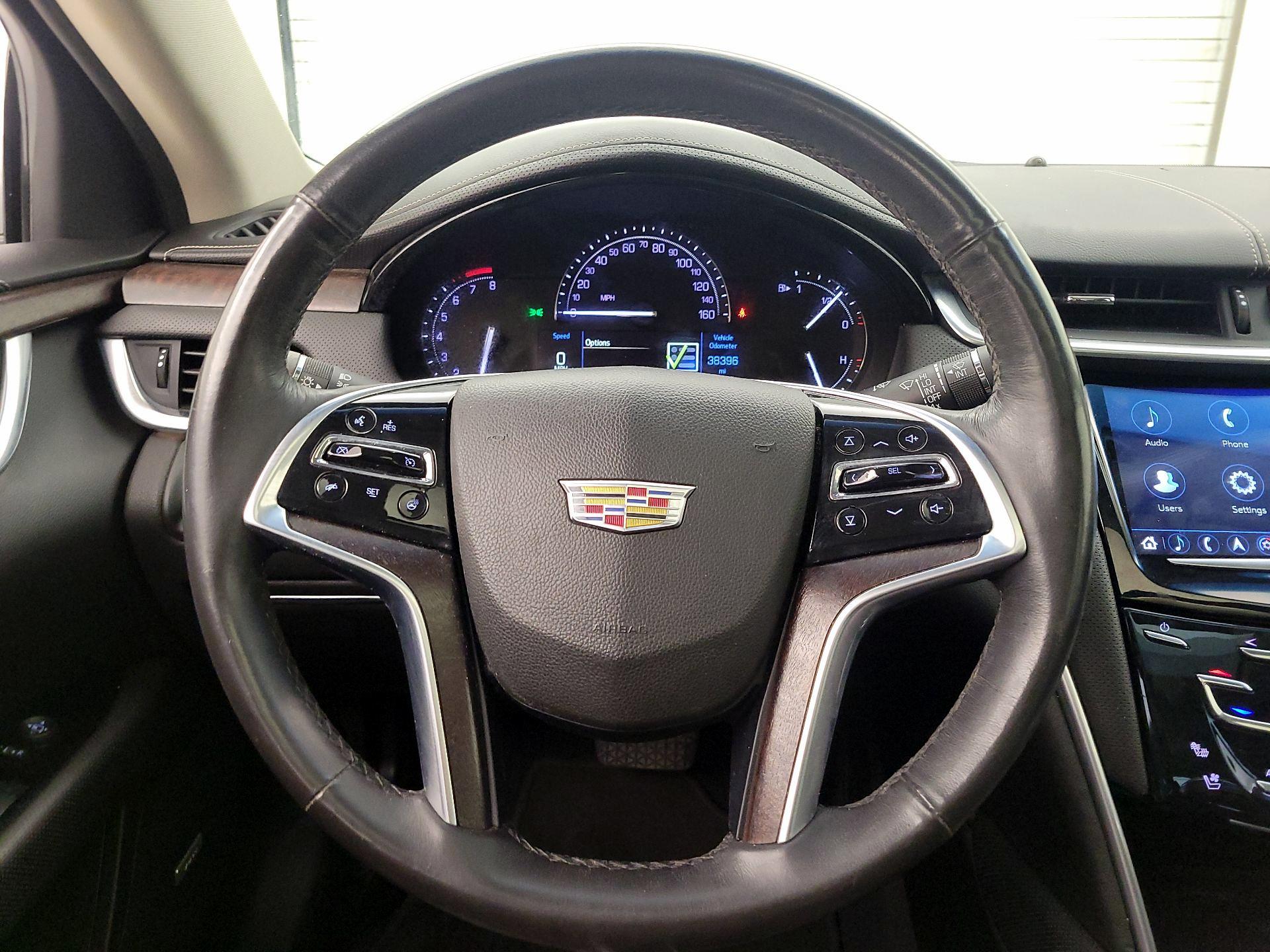Thumbnail: 2019 Cadillac XTS - 10