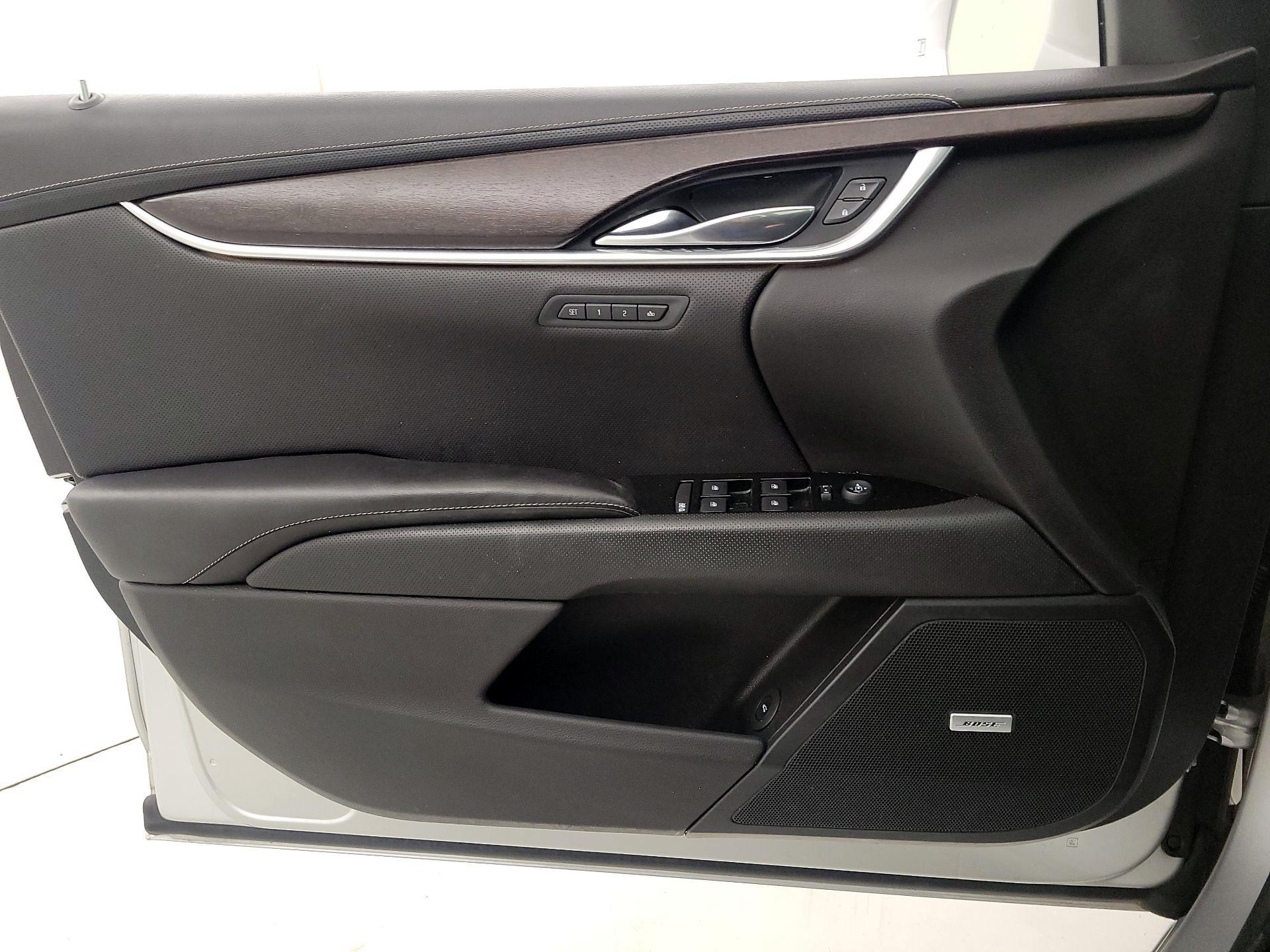 Thumbnail: 2019 Cadillac XTS - 12