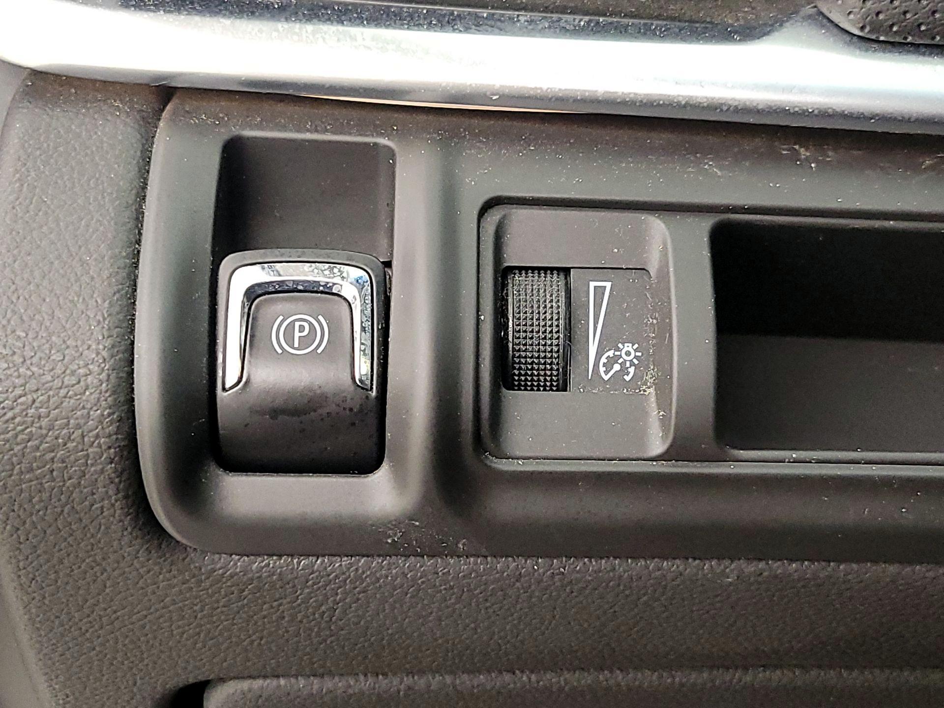 Thumbnail: 2019 Cadillac XTS - 13