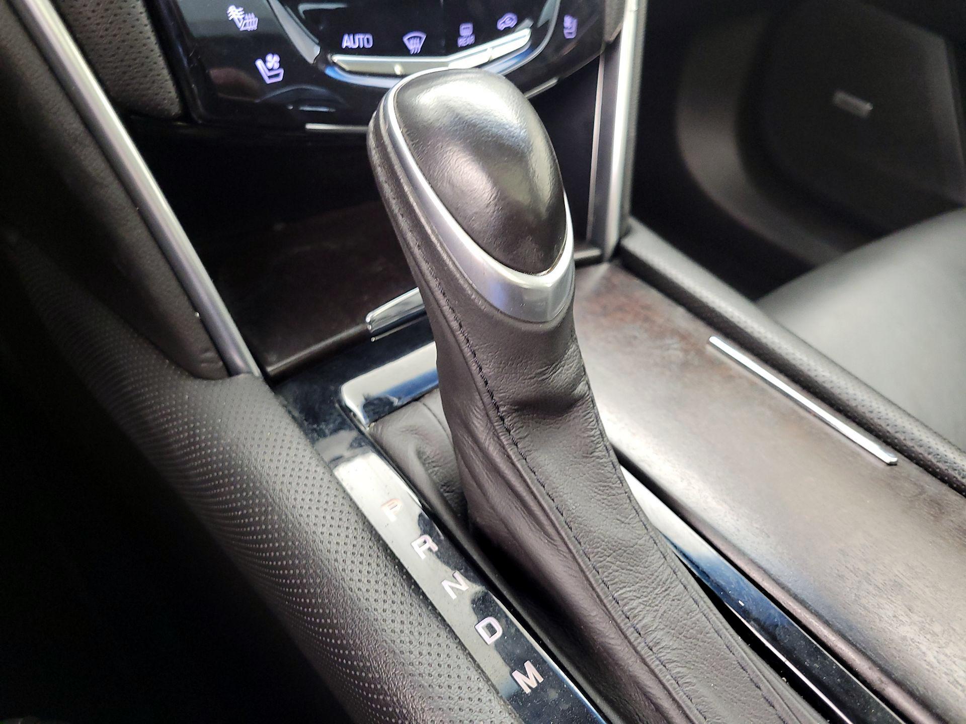 Thumbnail: 2019 Cadillac XTS - 18