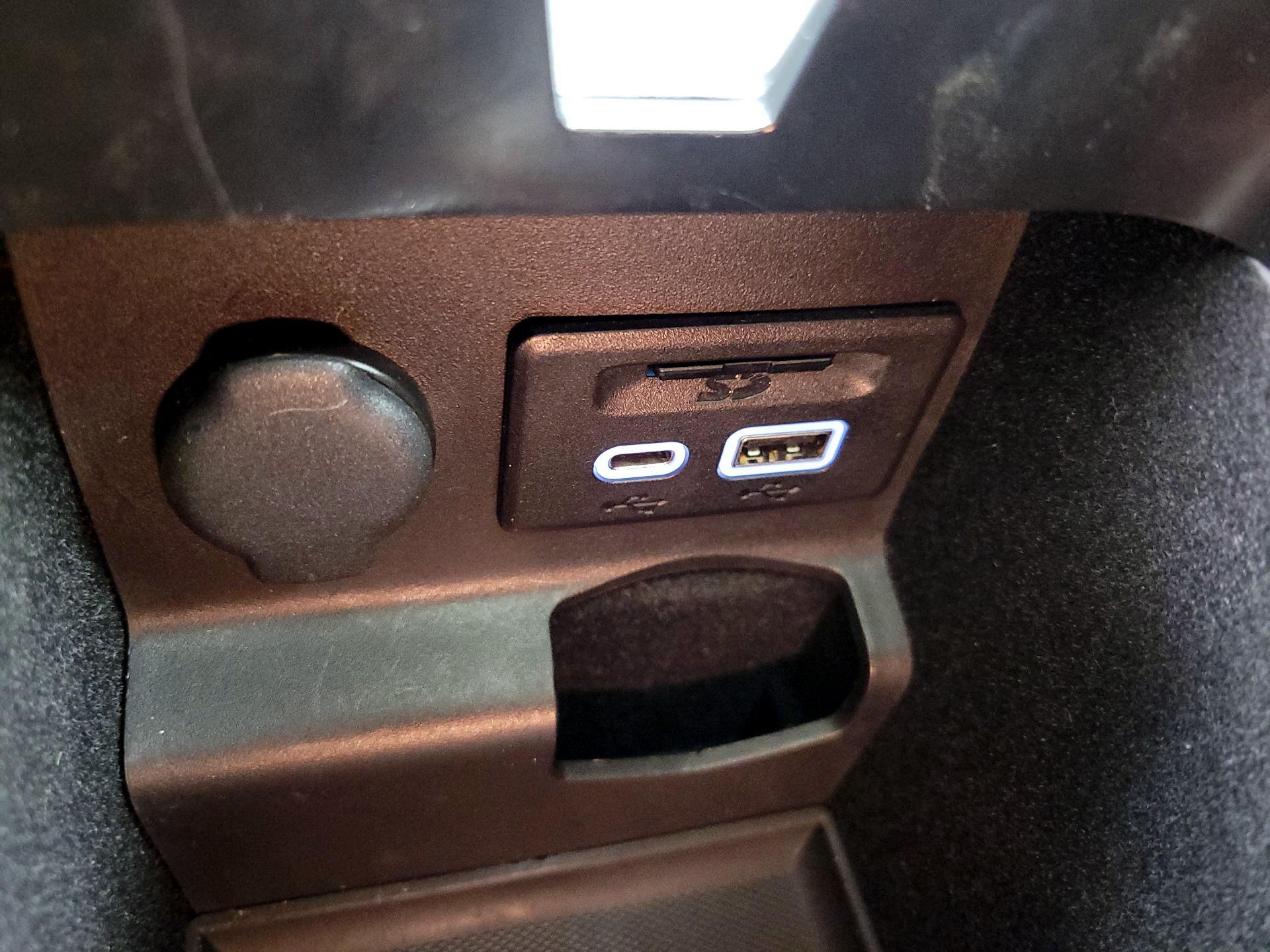 Thumbnail: 2019 Cadillac XTS - 19