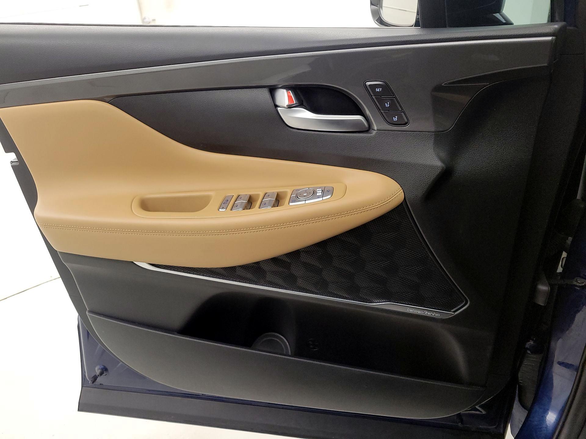 Thumbnail: 2023 Hyundai Santa Fe - 12