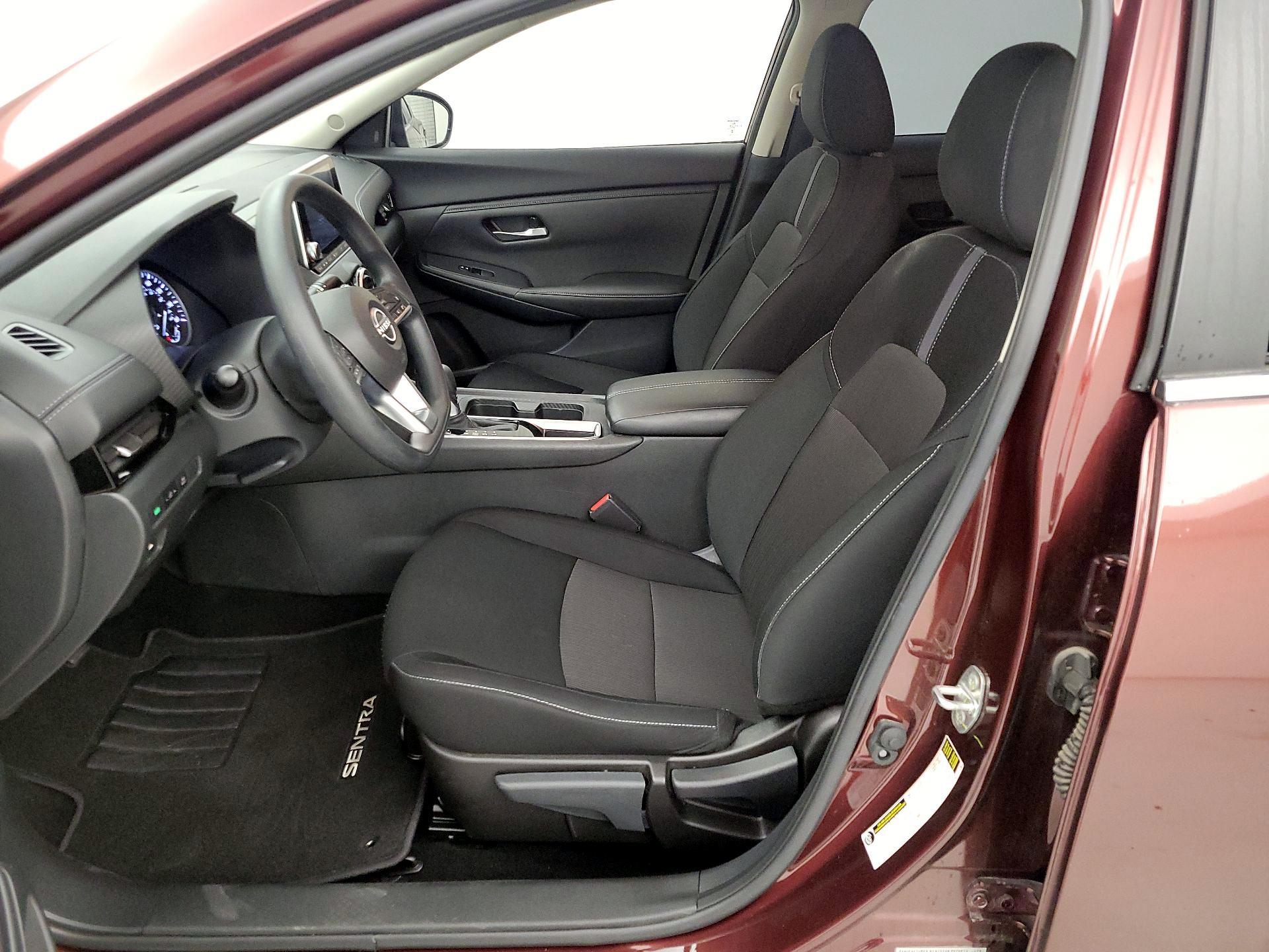 Thumbnail: 2025 Nissan Sentra - 11