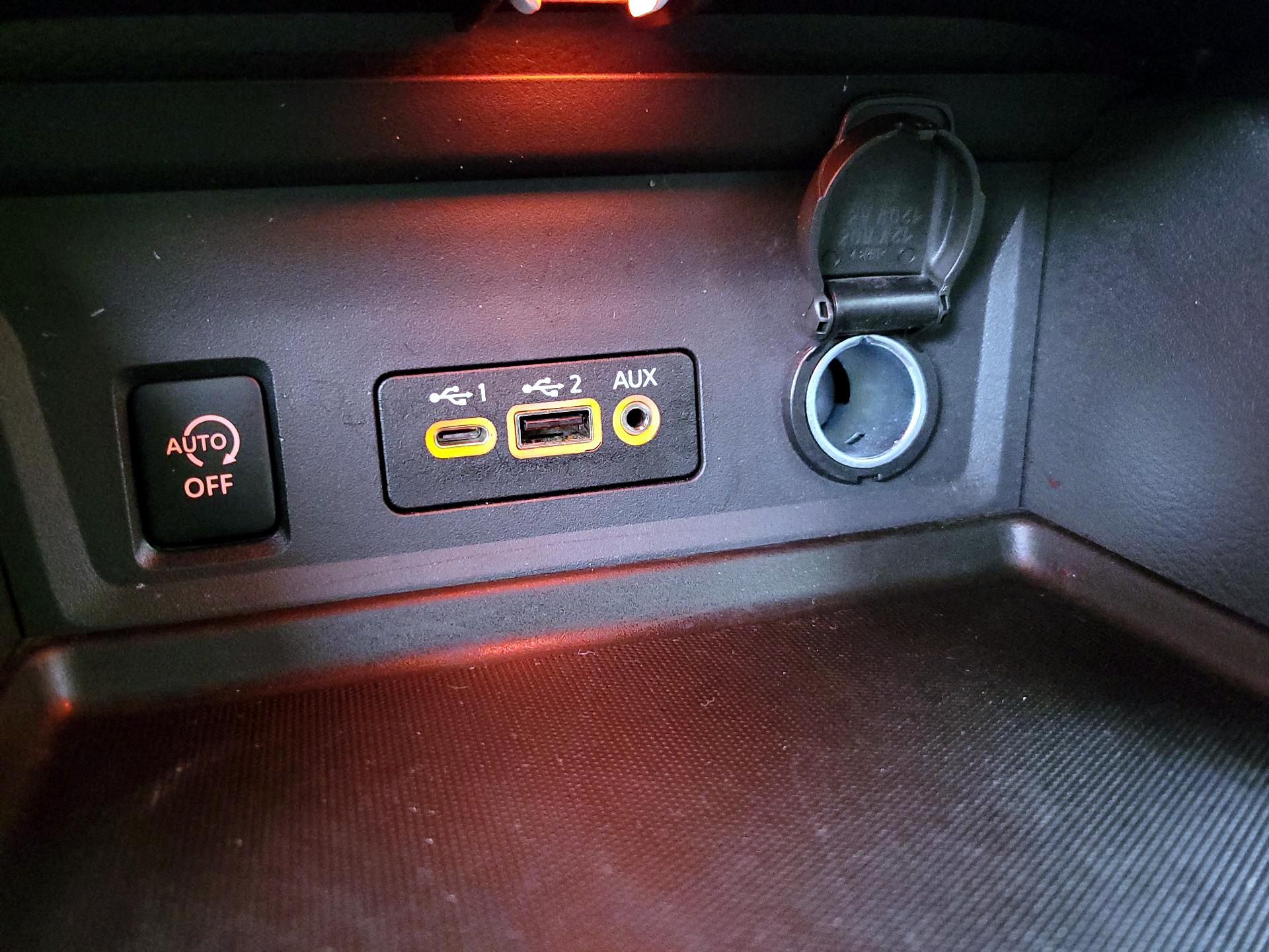 Thumbnail: 2025 Nissan Sentra - 18