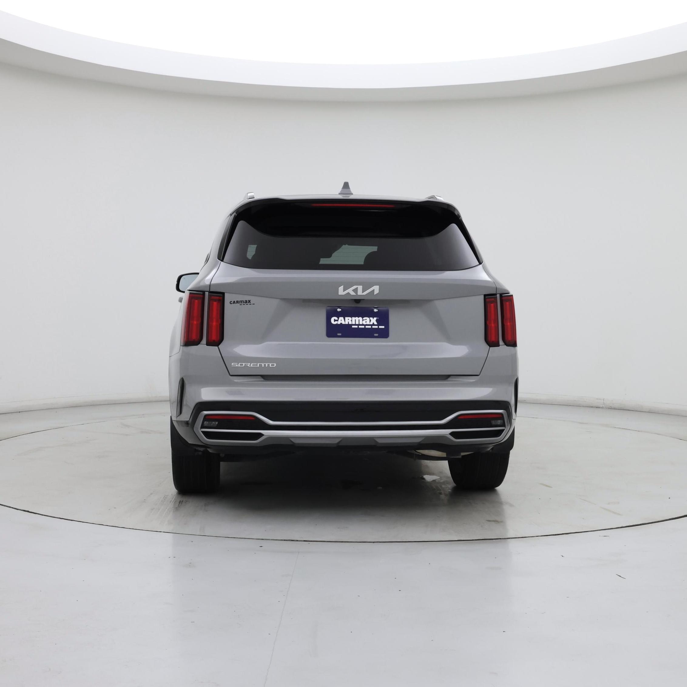 Thumbnail: 2023 Kia Sorento - 6