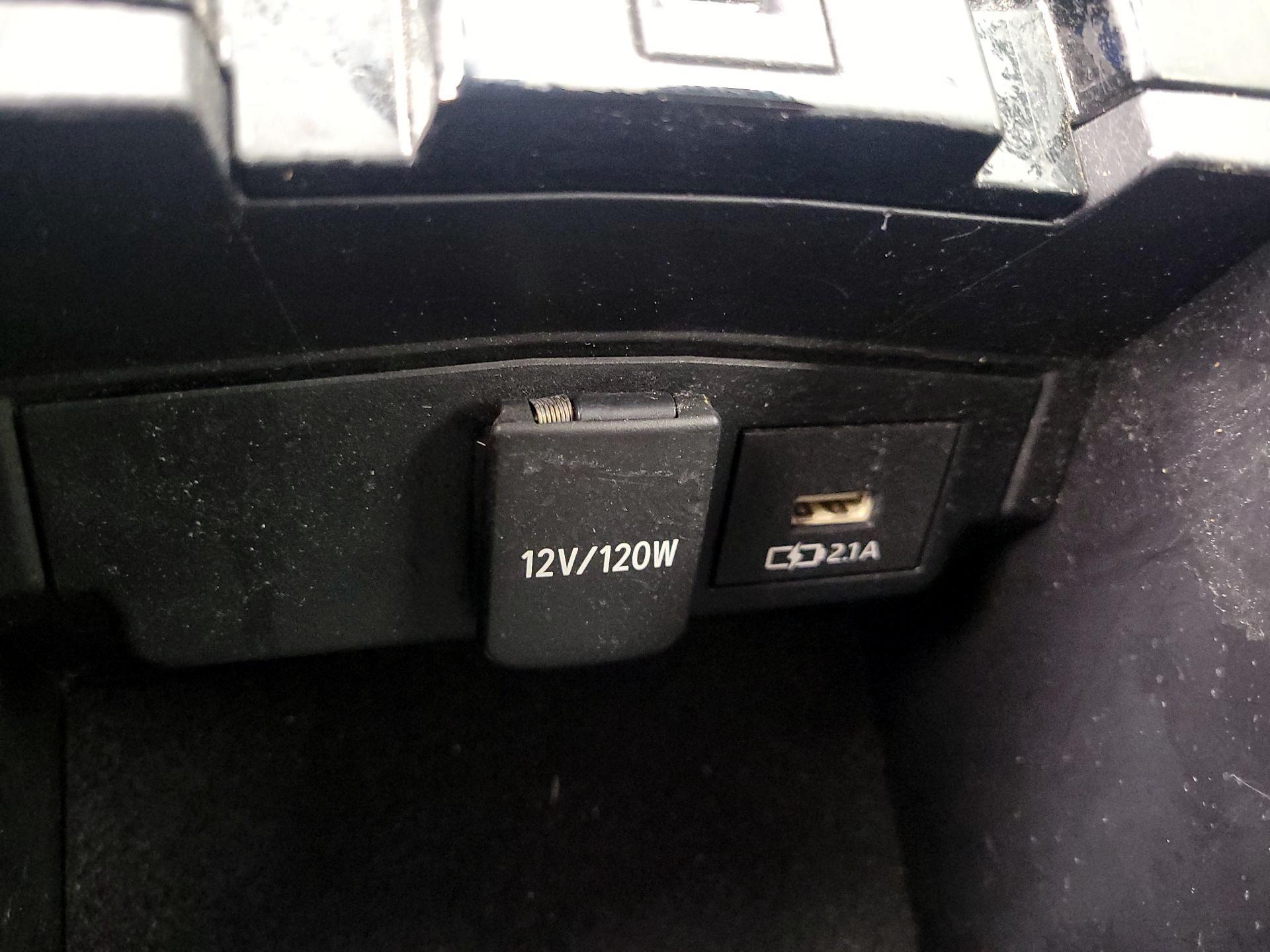 Thumbnail: 2020 Toyota Corolla - 18