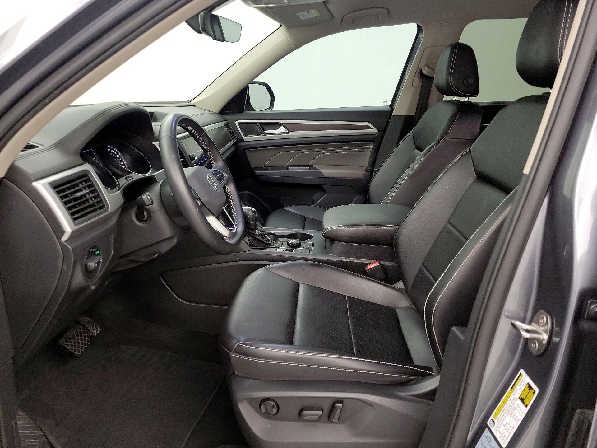 Thumbnail: 2021 Volkswagen Atlas - 11