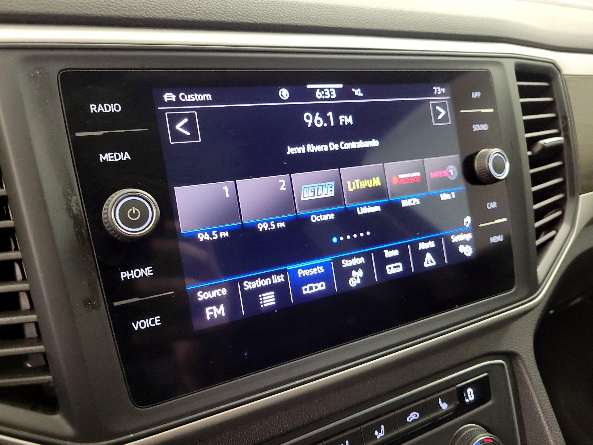 Thumbnail: 2021 Volkswagen Atlas - 15