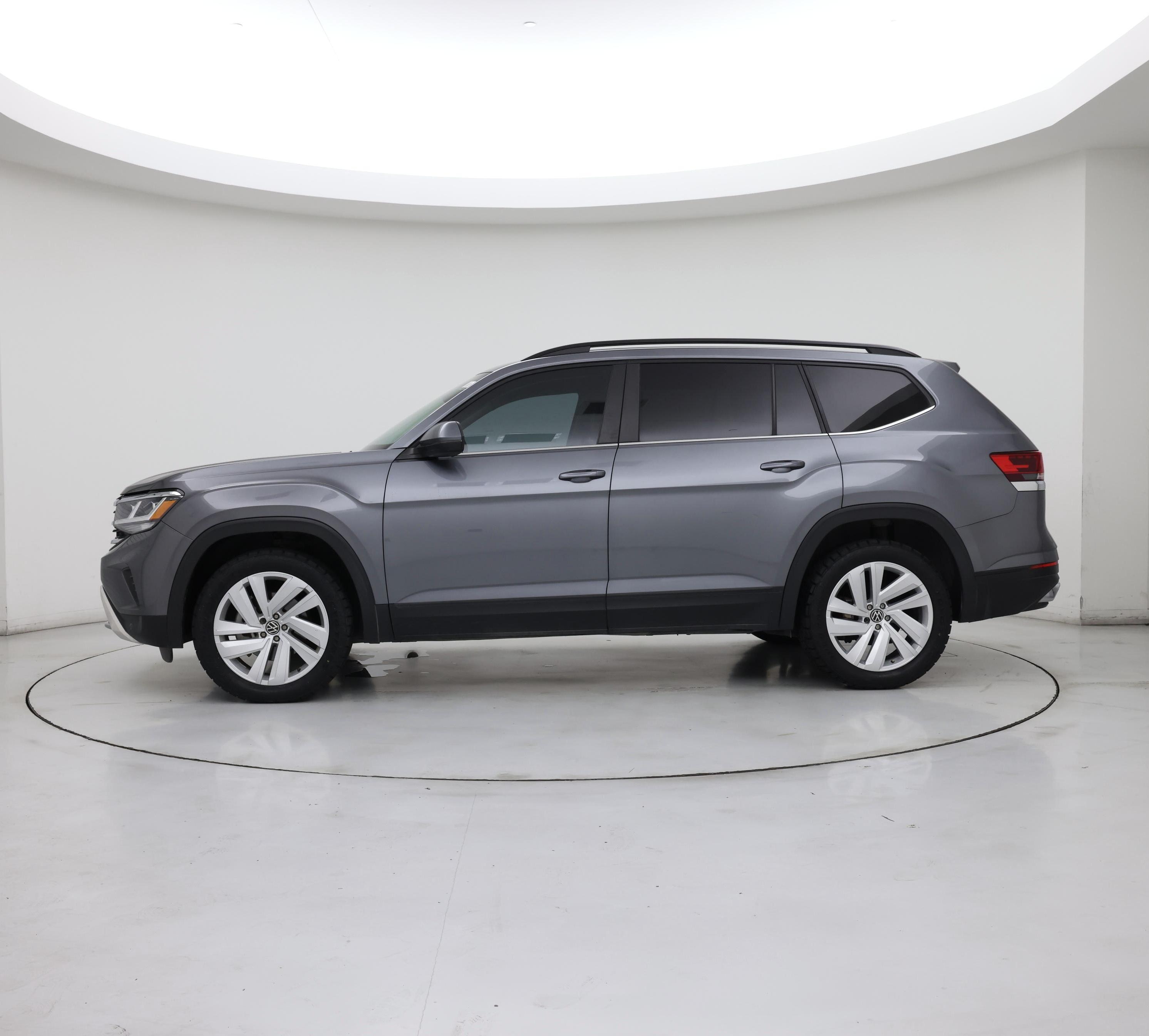 Thumbnail: 2021 Volkswagen Atlas - 3