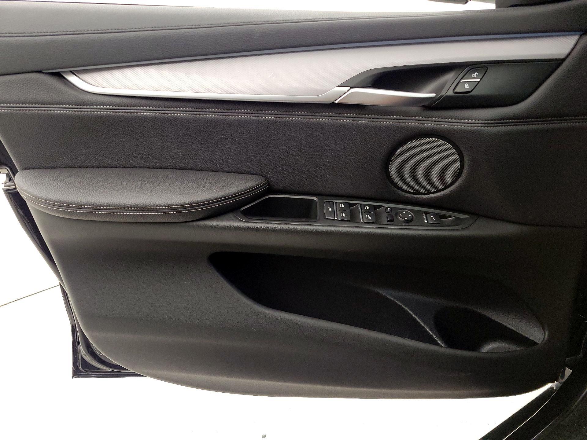 Thumbnail: 2019 BMW X6 - 12