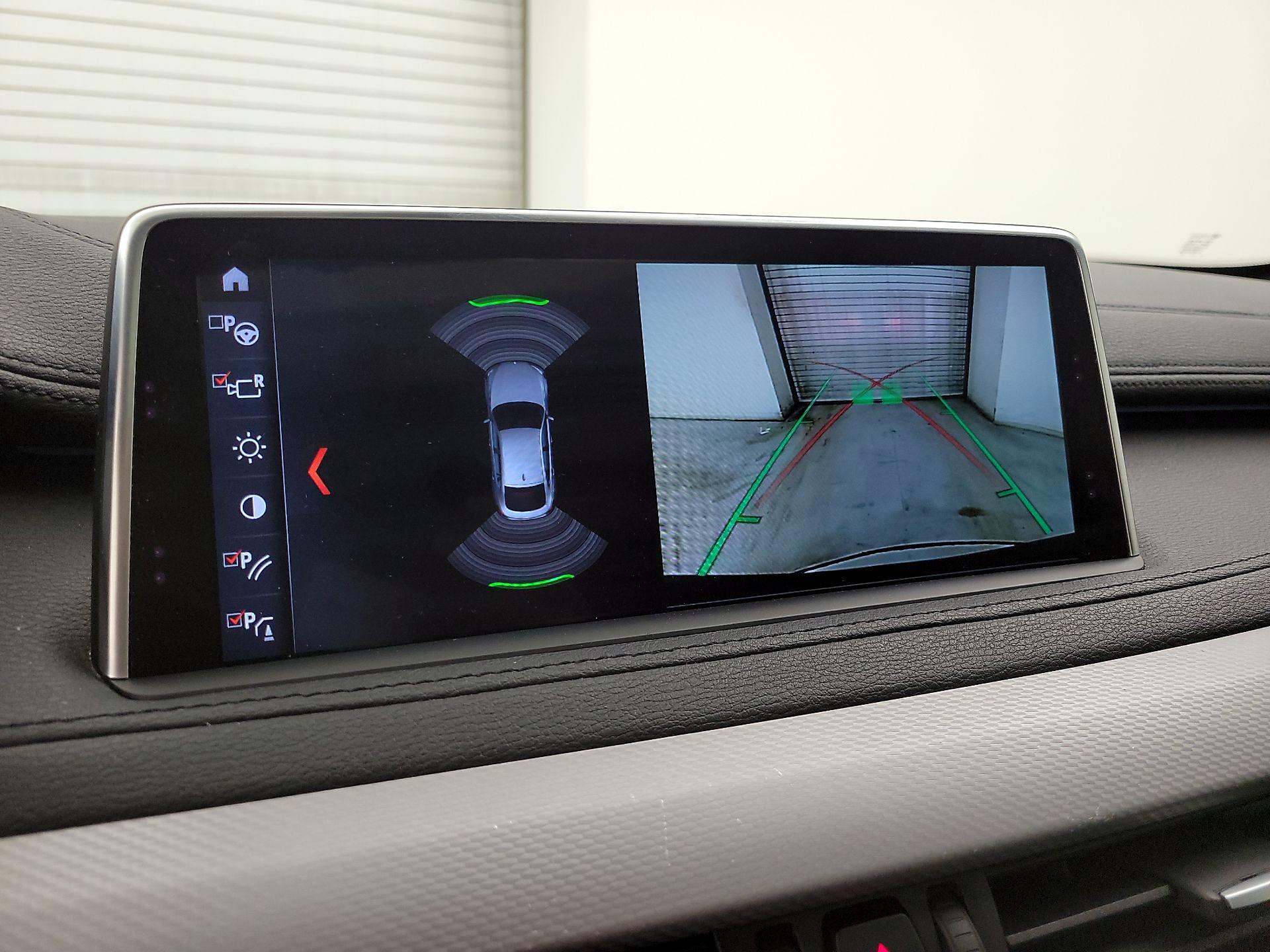 Thumbnail: 2019 BMW X6 - 15