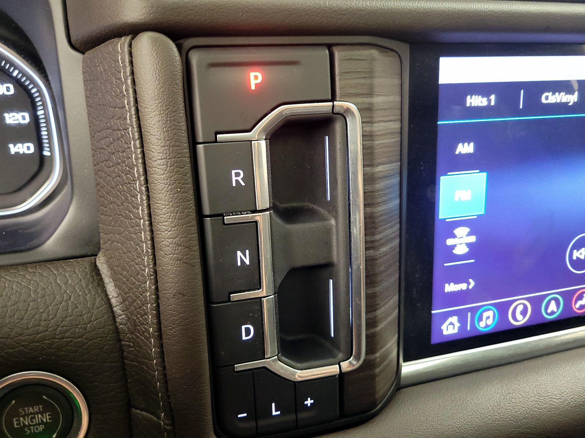 Thumbnail: 2021 GMC Yukon XL - 18