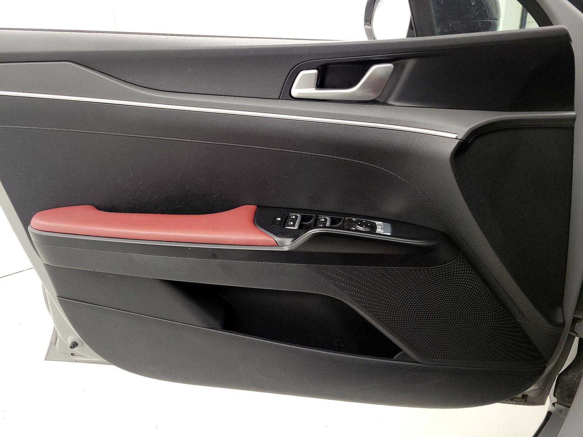 Thumbnail: 2022 Kia K5 - 12