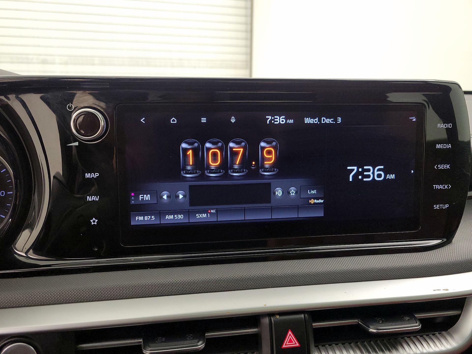 Thumbnail: 2022 Kia K5 - 16