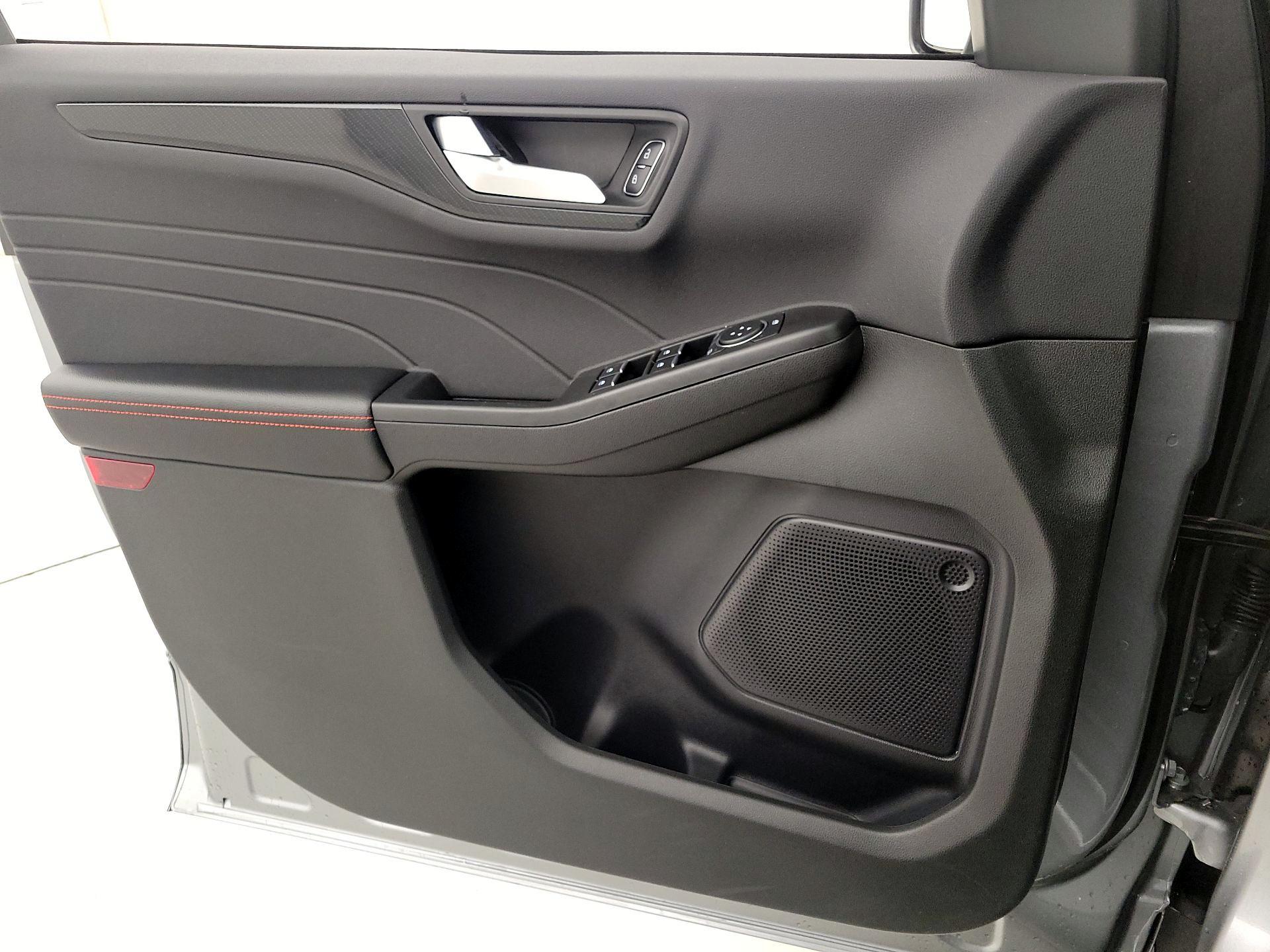 Thumbnail: 2024 Ford Escape - 12