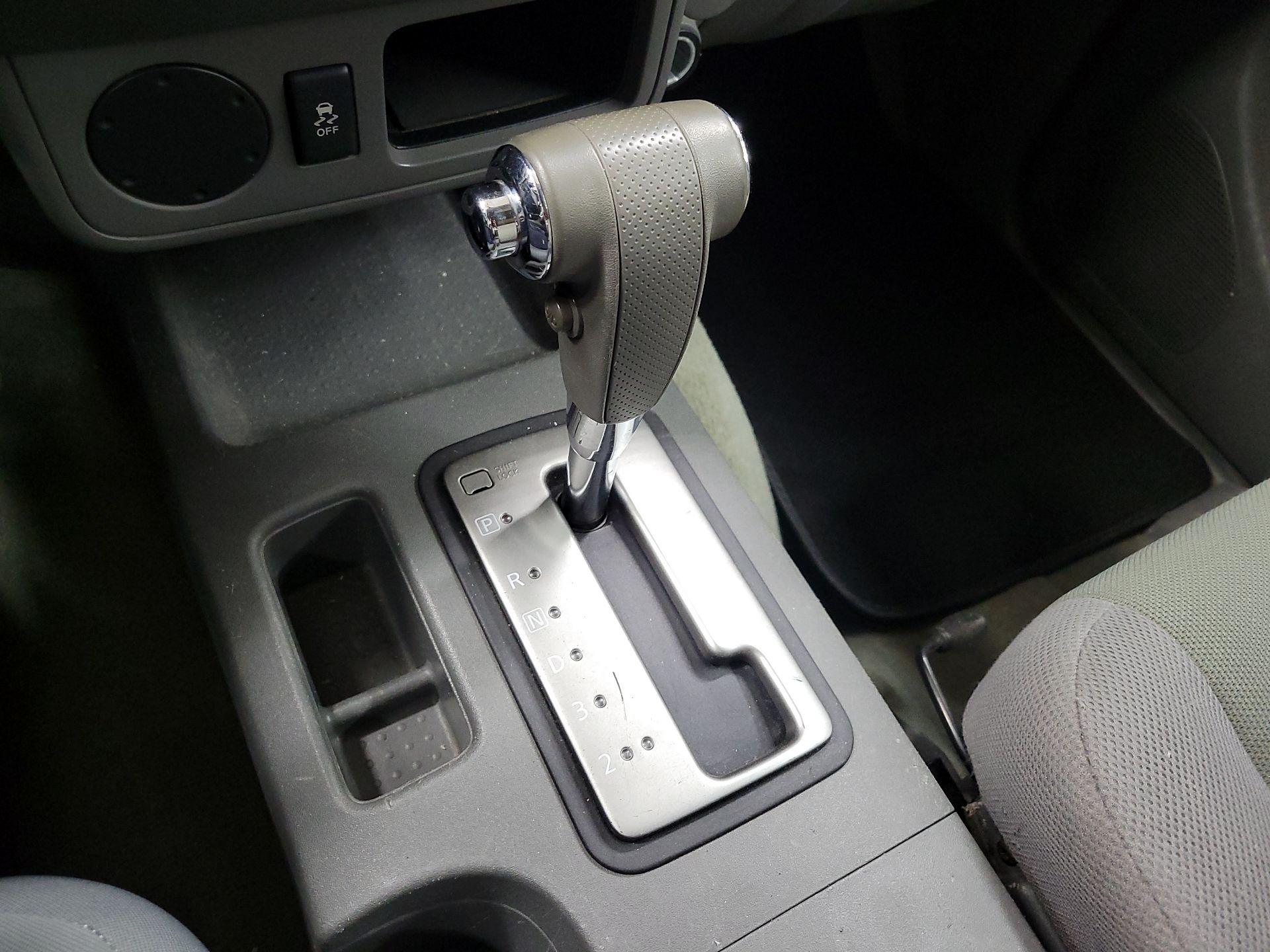 Thumbnail: 2016 Nissan Frontier - 16