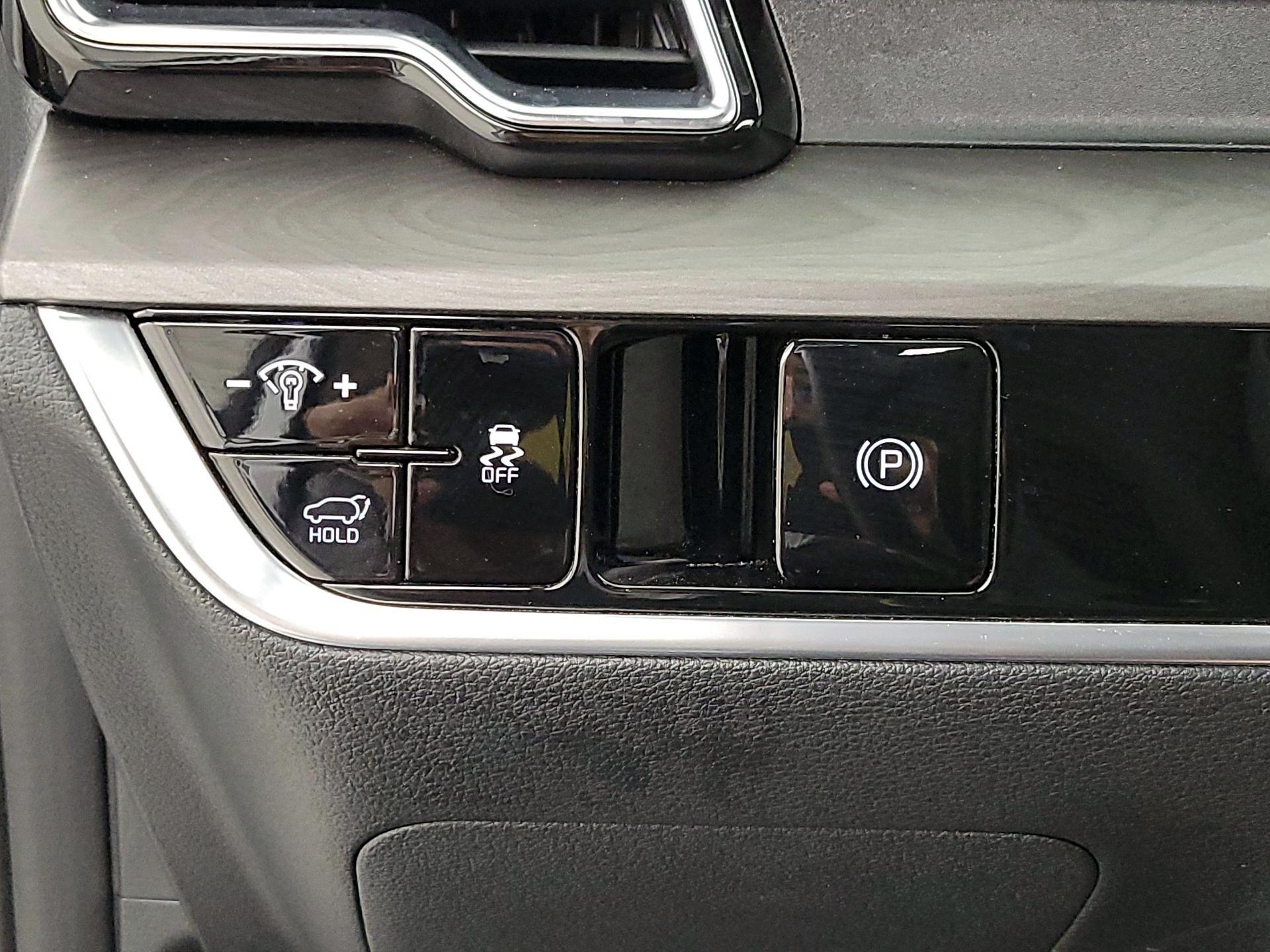 Thumbnail: 2024 Kia Sportage - 13