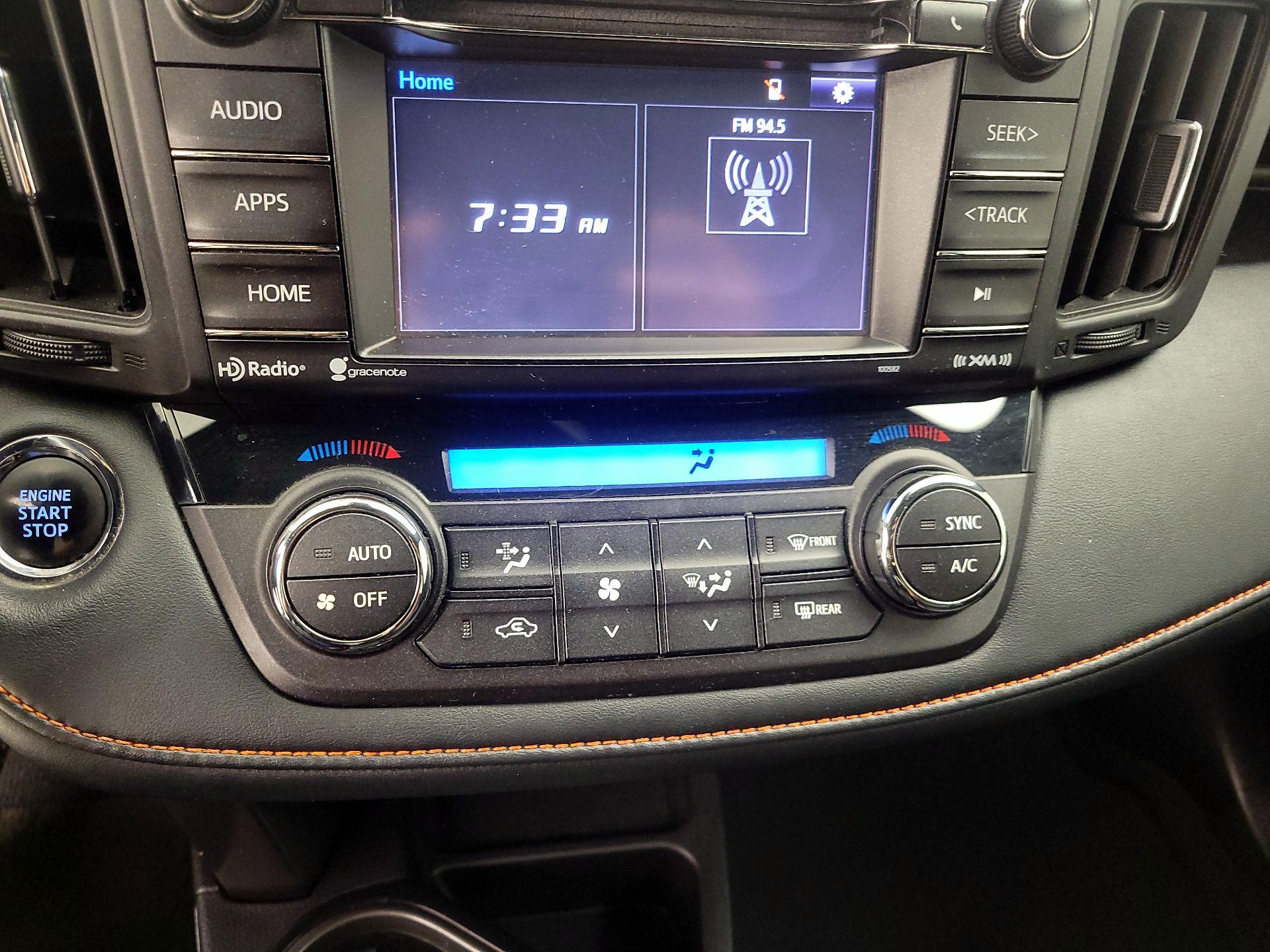 Thumbnail: 2018 Toyota RAV4 - 16