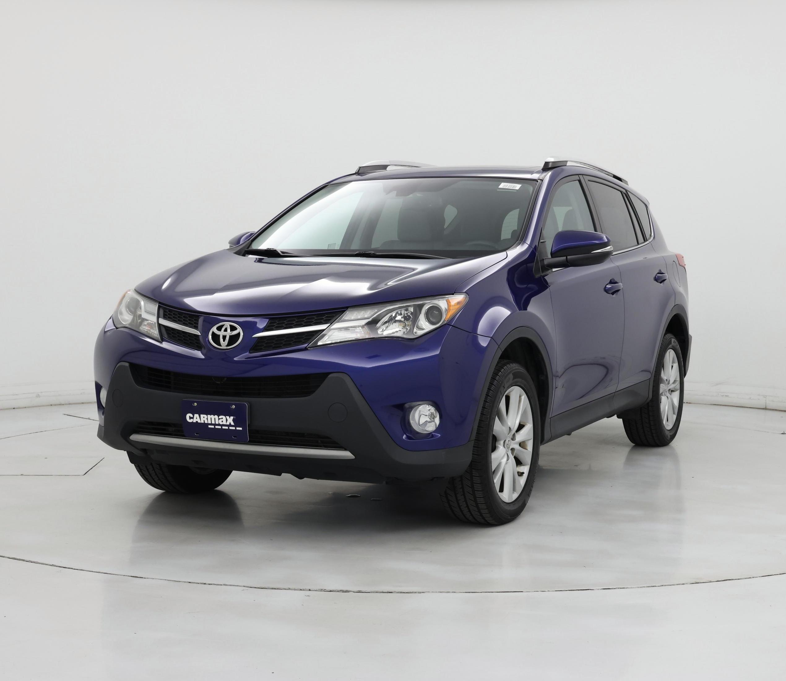 Thumbnail: 2015 Toyota RAV4 - 4