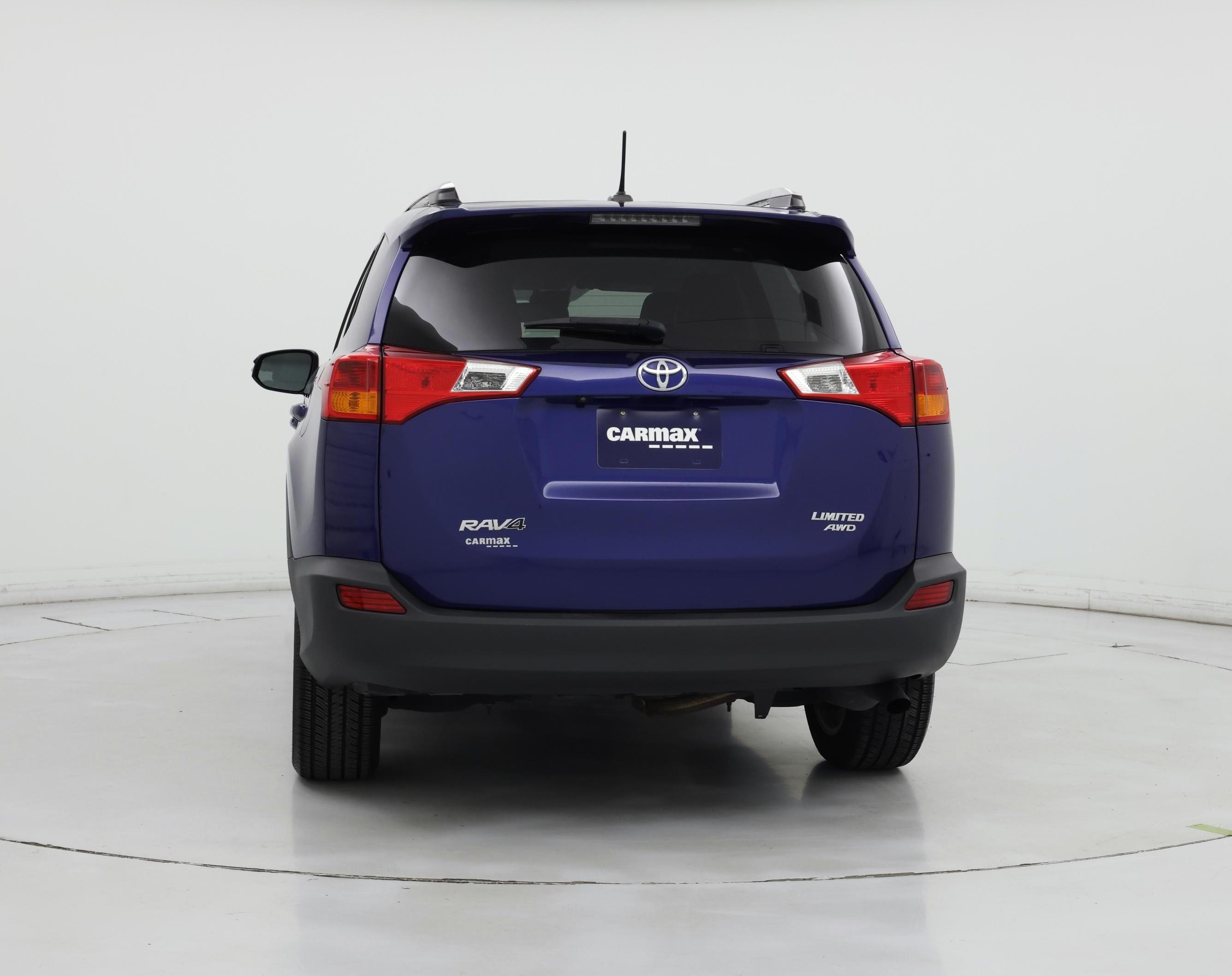 Thumbnail: 2015 Toyota RAV4 - 6