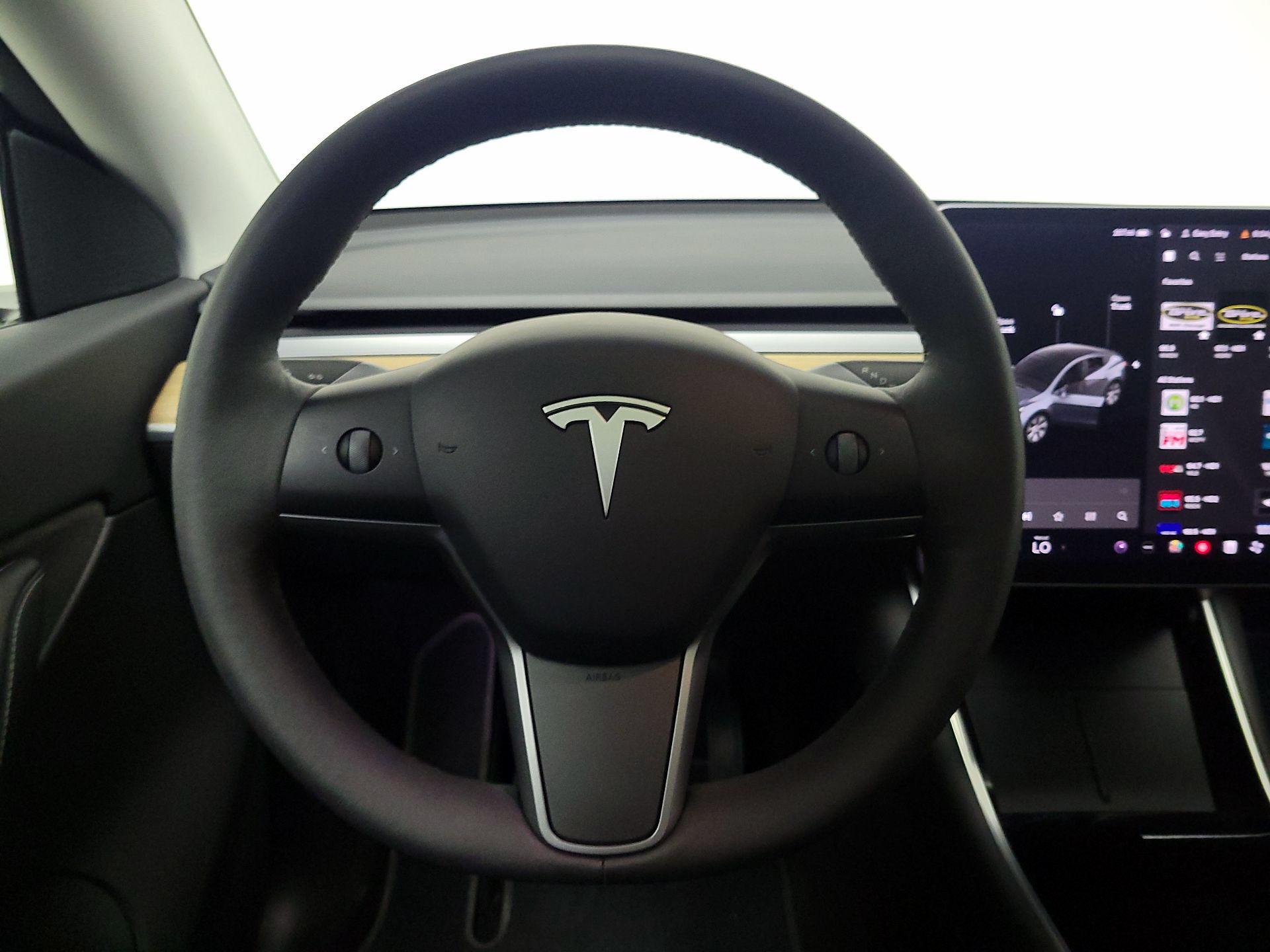 Thumbnail: 2021 Tesla Model Y - 10