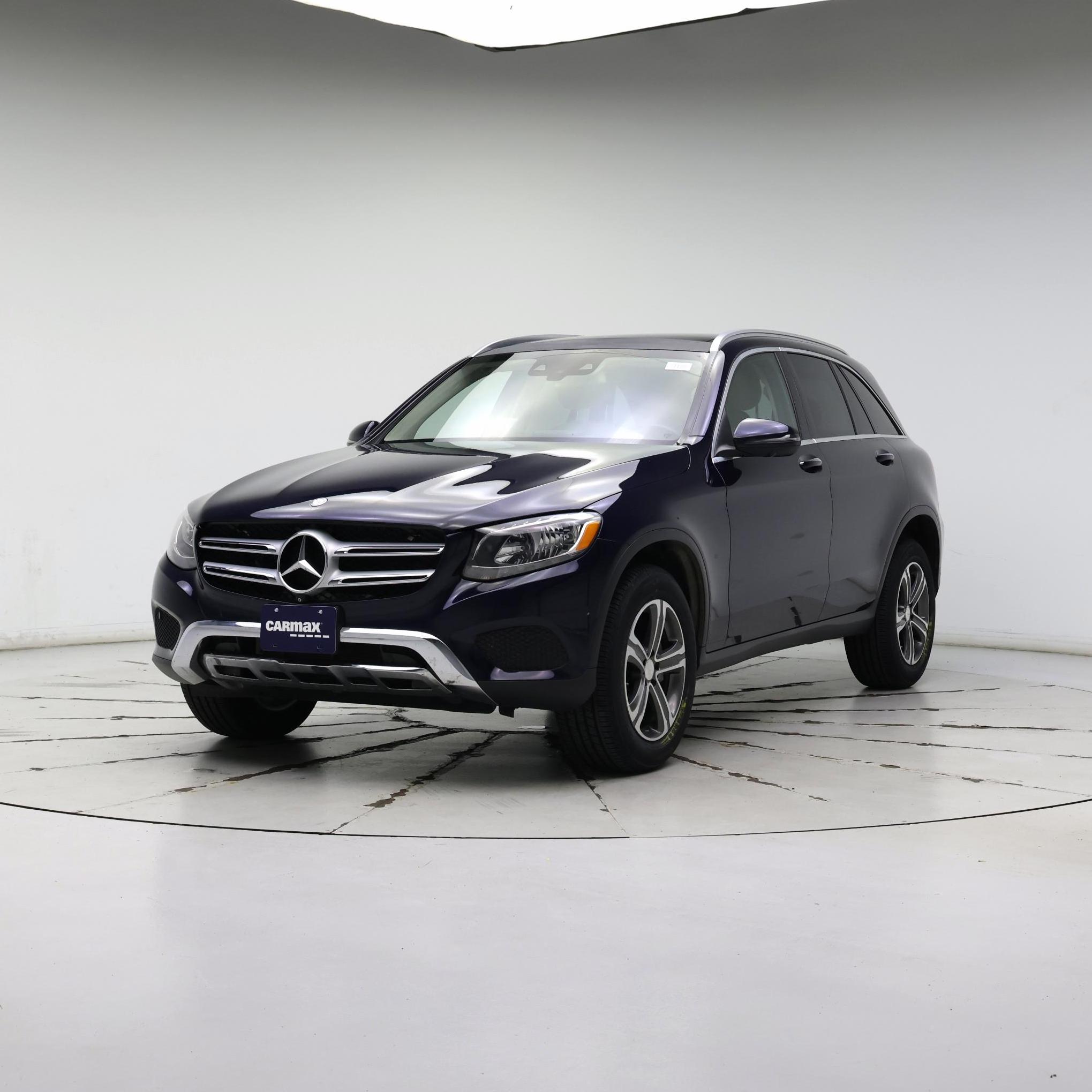 Thumbnail: 2016 Mercedes-Benz GLC - 4