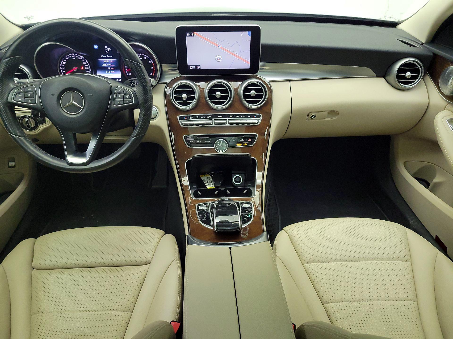 Thumbnail: 2015 Mercedes-Benz C-Class - 9