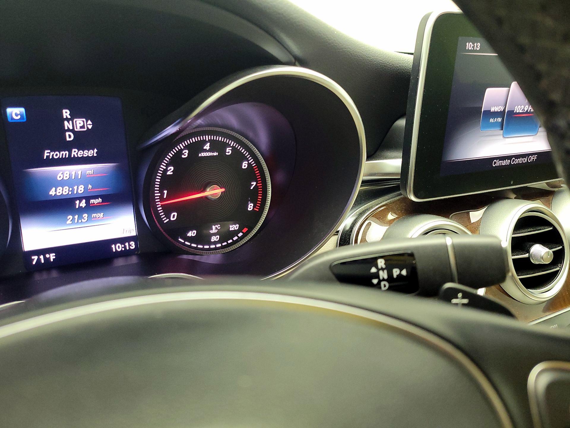 Thumbnail: 2015 Mercedes-Benz C-Class - 18