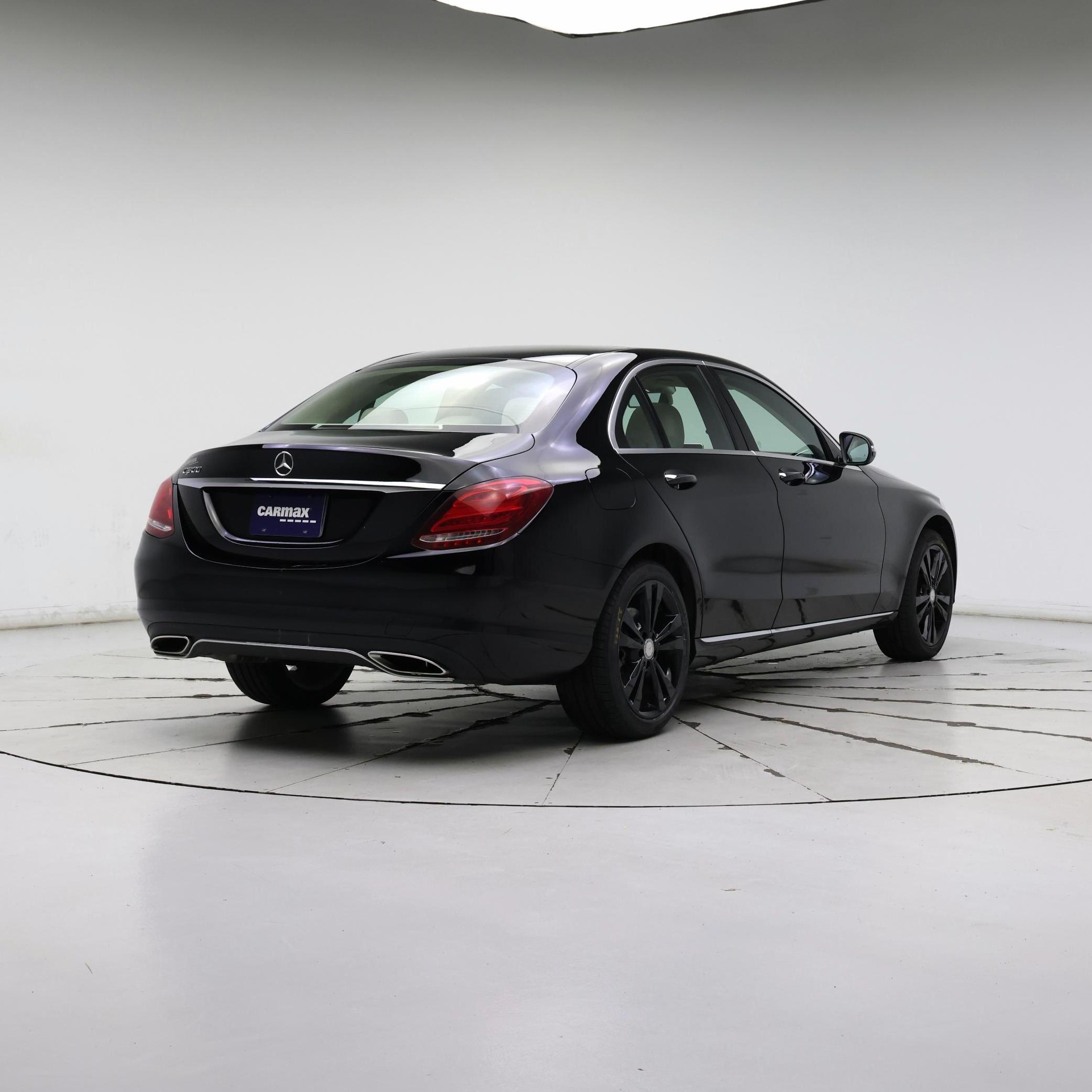 Thumbnail: 2015 Mercedes-Benz C-Class - 8