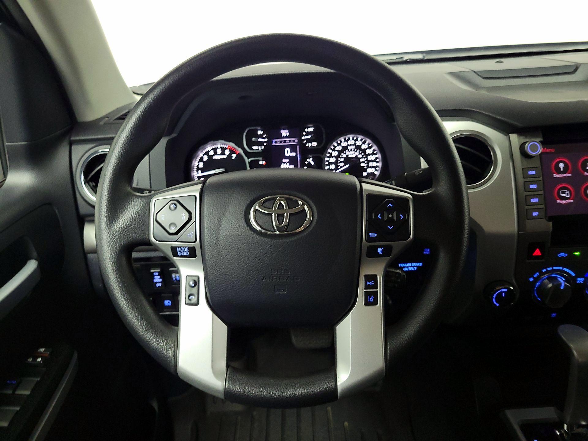 Thumbnail: 2020 Toyota Tundra - 10