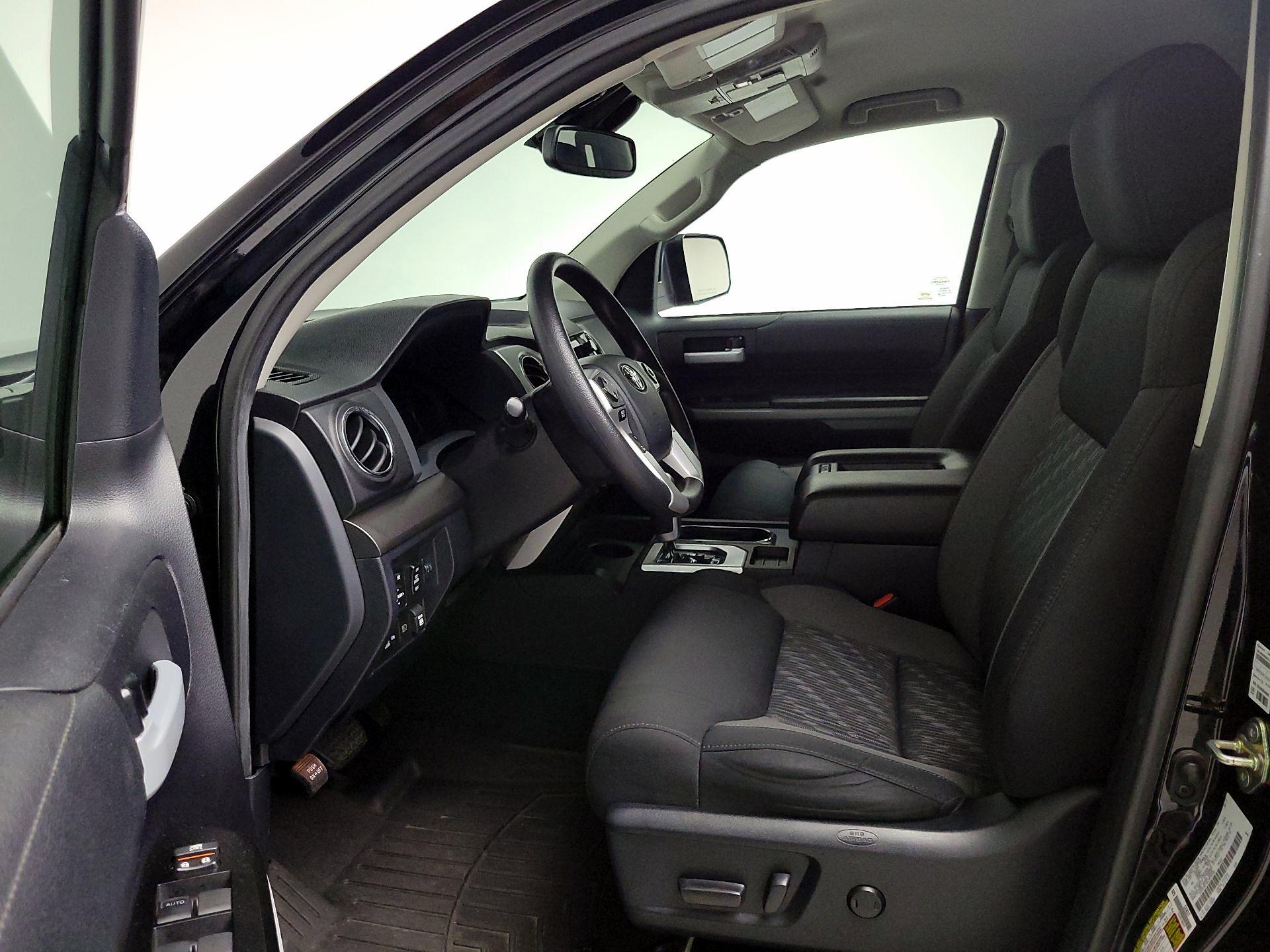 Thumbnail: 2020 Toyota Tundra - 11