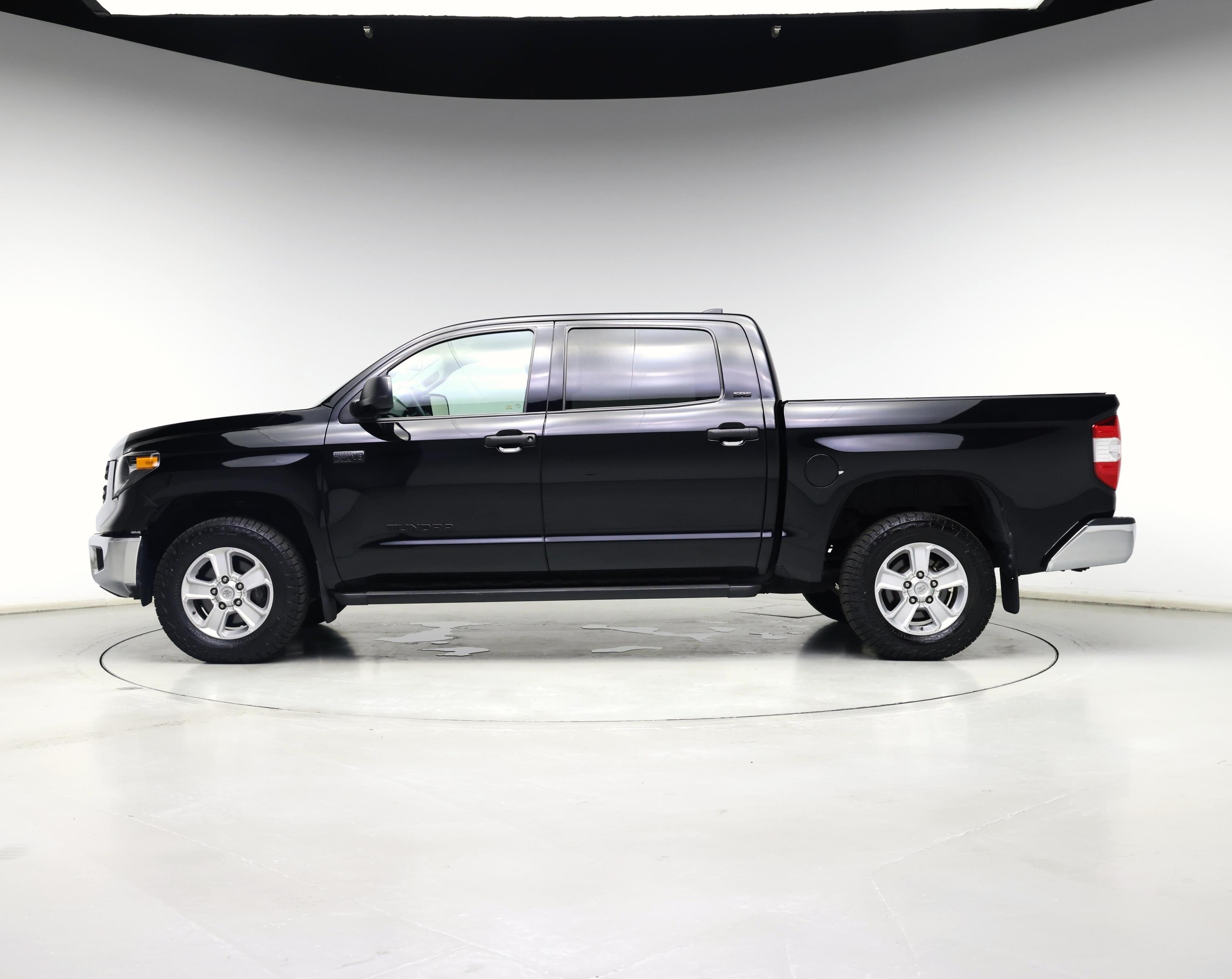 Thumbnail: 2020 Toyota Tundra - 3