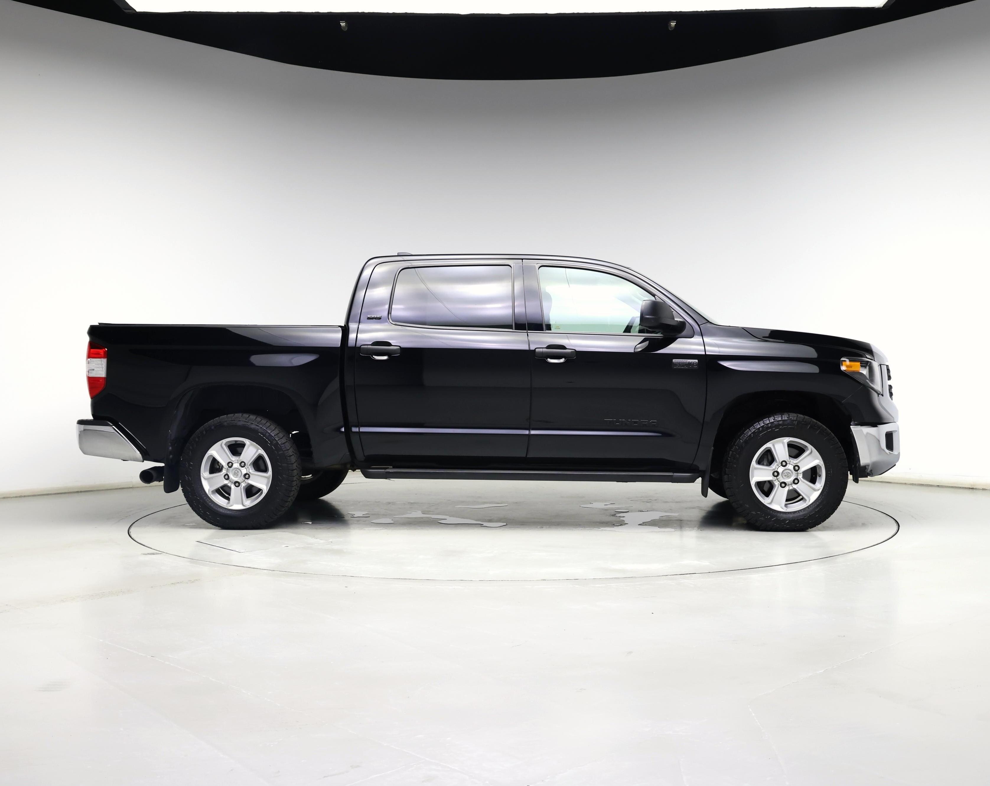 Thumbnail: 2020 Toyota Tundra - 7
