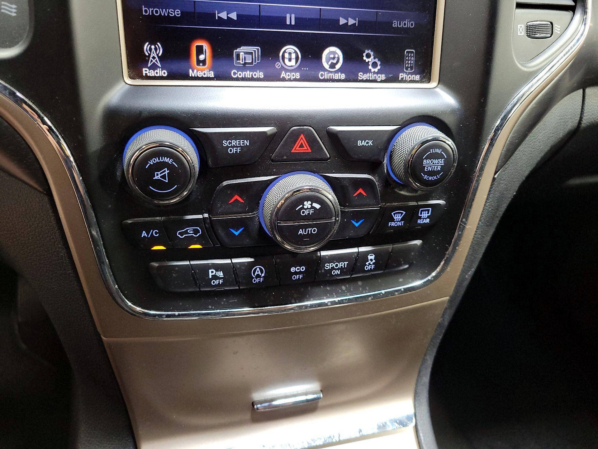 Thumbnail: 2017 Jeep Grand Cherokee - 16