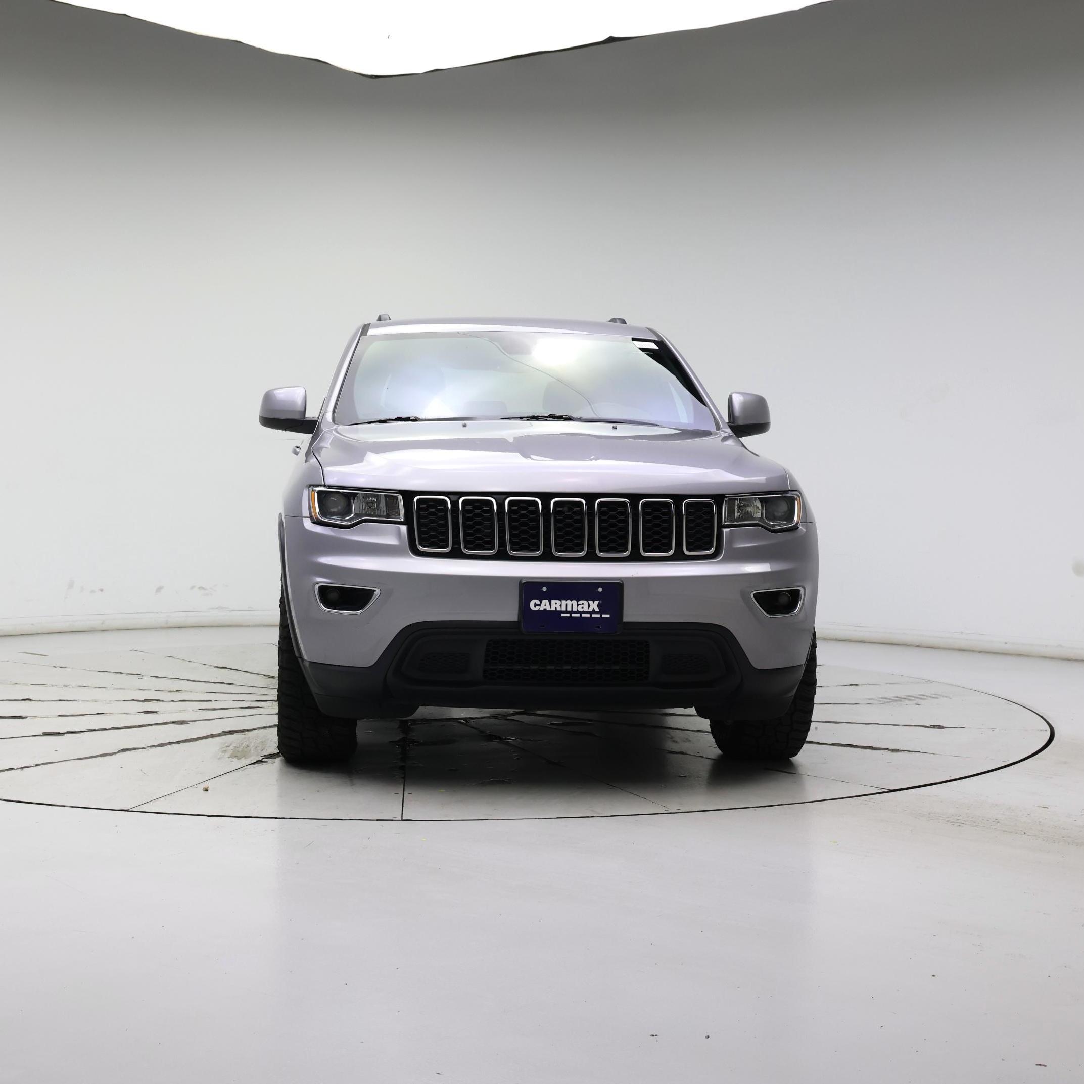Thumbnail: 2017 Jeep Grand Cherokee - 5