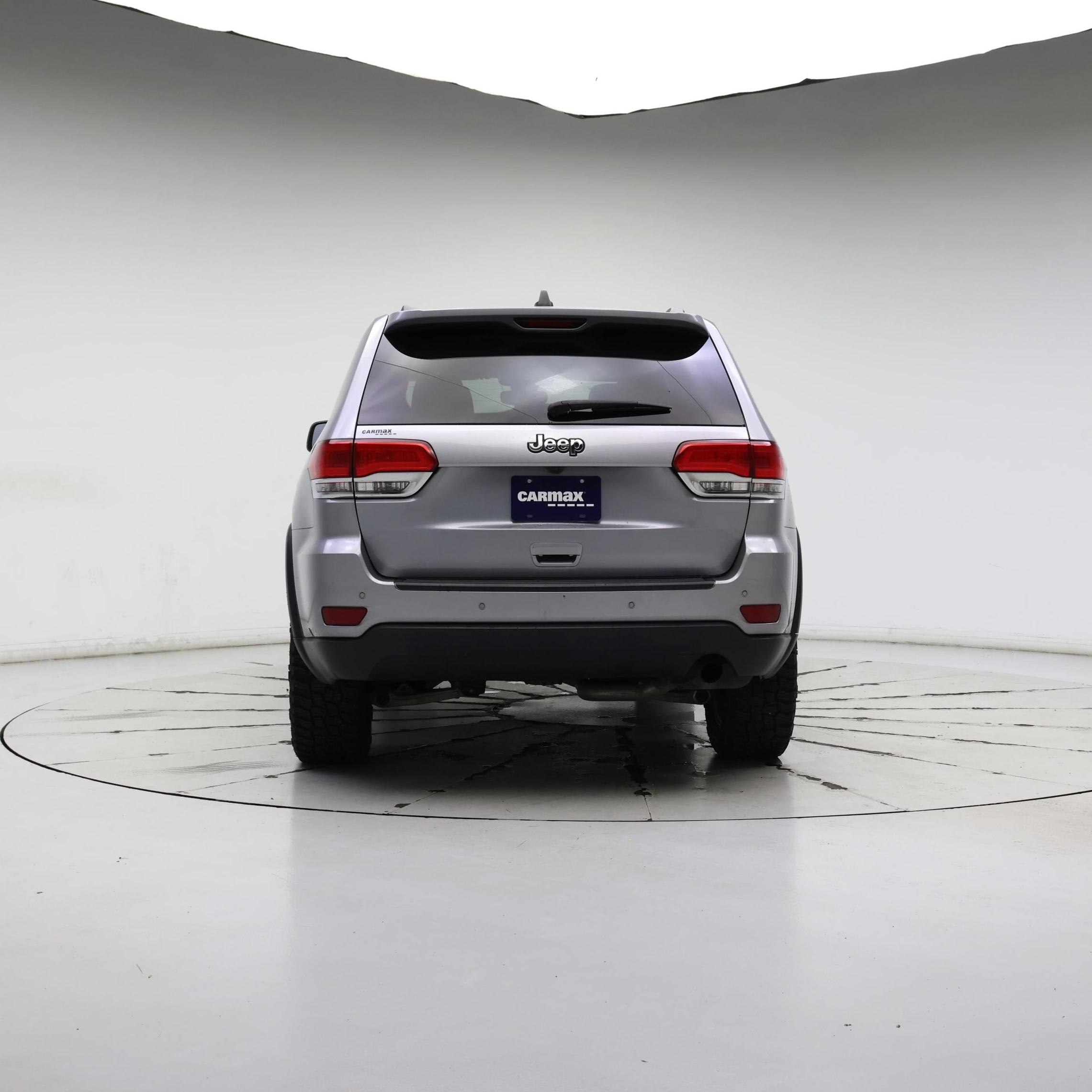 Thumbnail: 2017 Jeep Grand Cherokee - 6