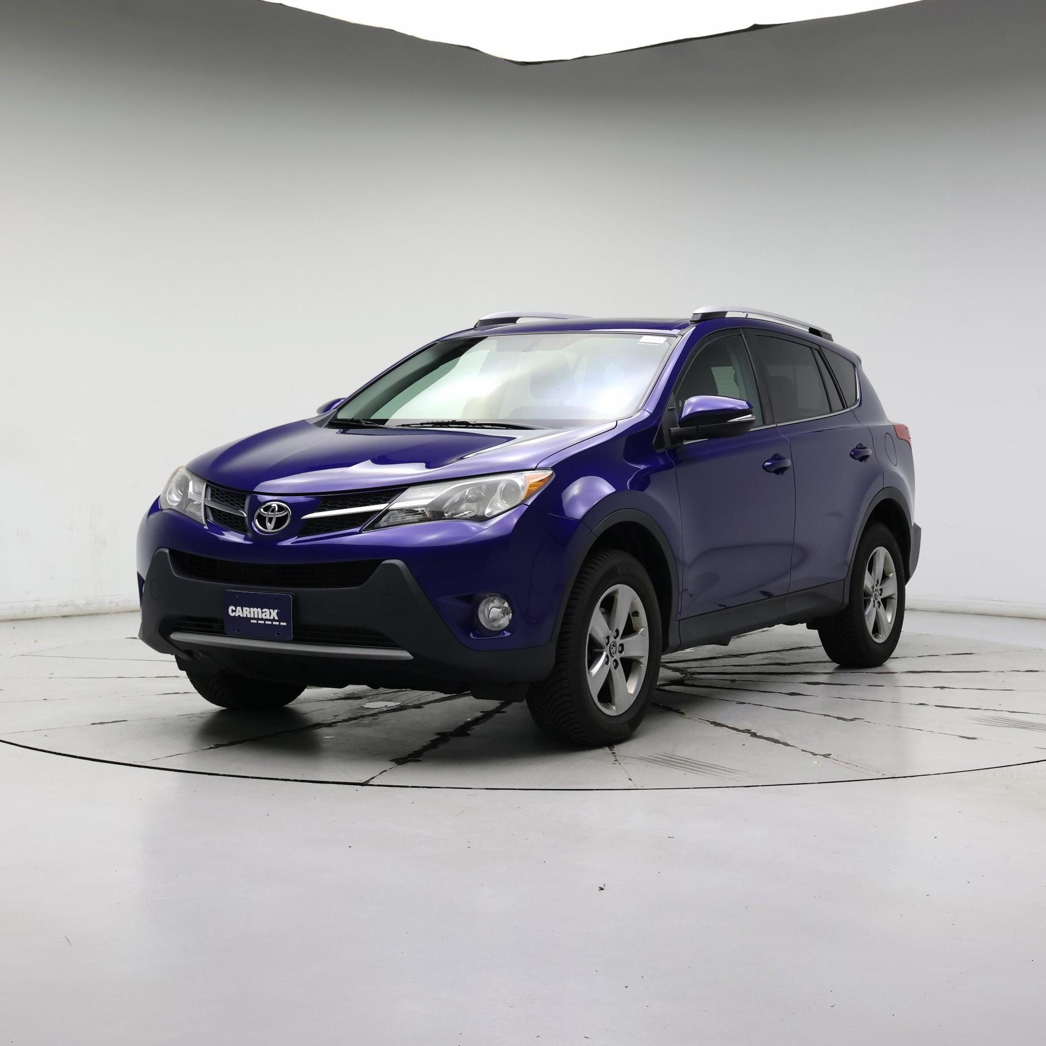 Thumbnail: 2015 Toyota RAV4 - 4