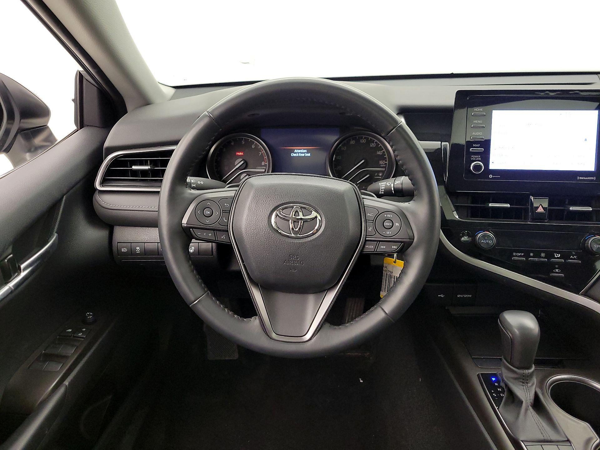 Thumbnail: 2023 Toyota Camry - 10