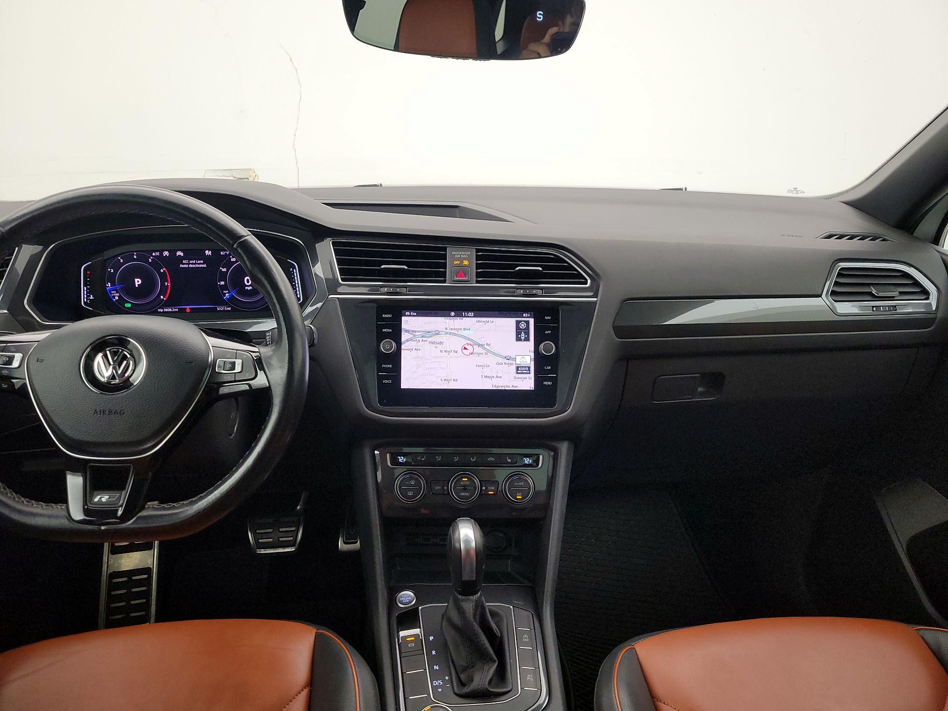 Thumbnail: 2020 Volkswagen Tiguan - 9