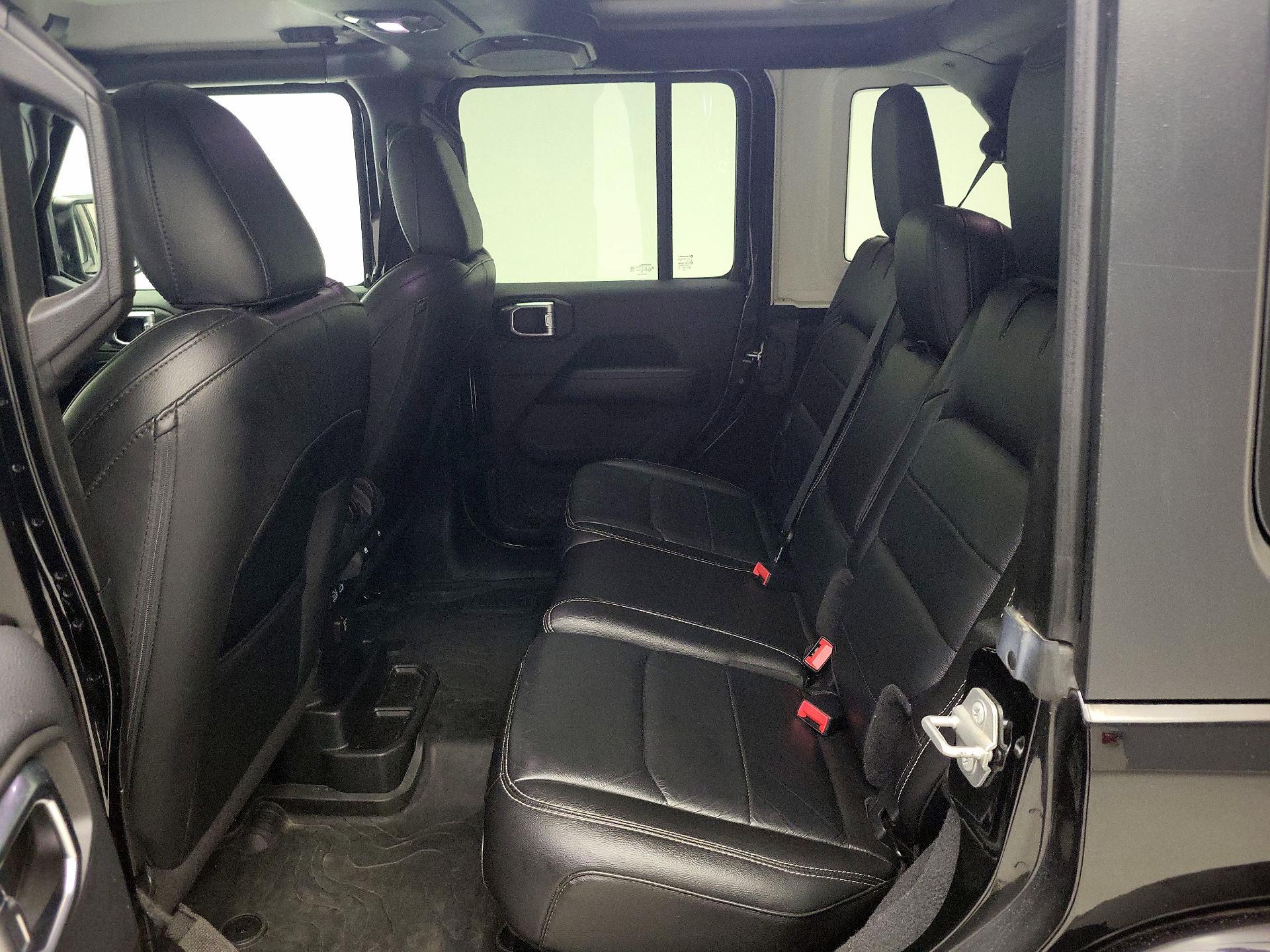 Thumbnail: 2018 Jeep Wrangler - 20